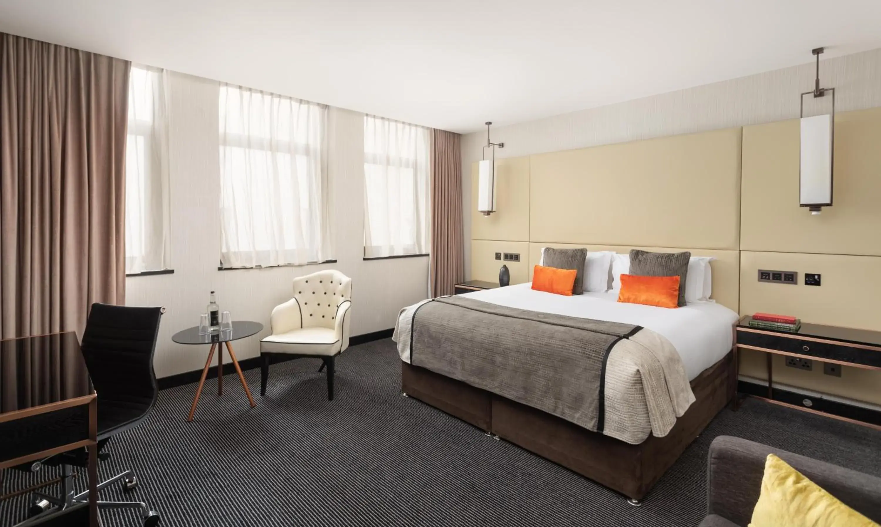 Junior Suite in Montcalm Royal London House, London City Junior Suite in Montcalm Royal London House, London City