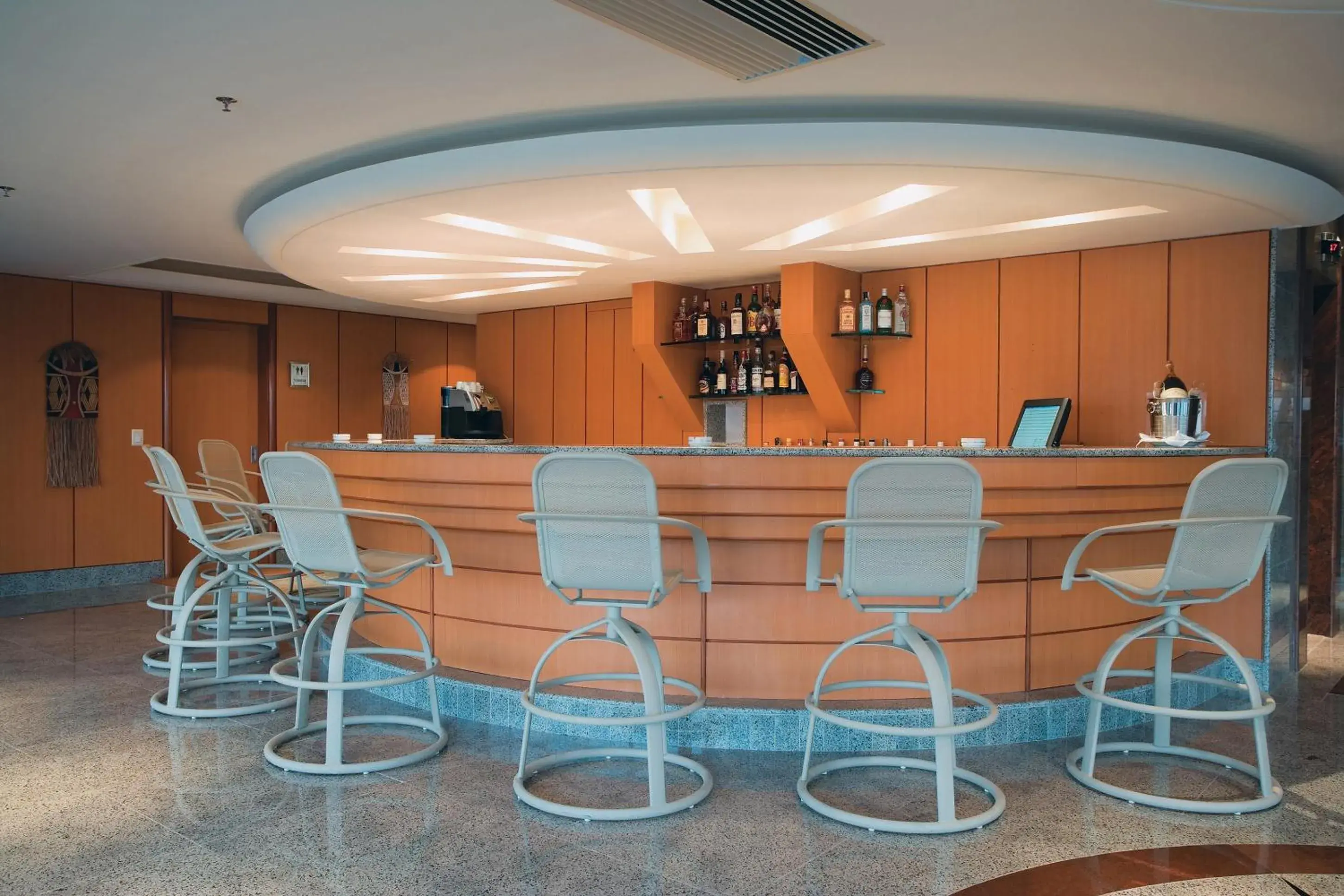 Lounge or bar in Windsor Barra Hotel Lounge or bar in Windsor Barra Hotel