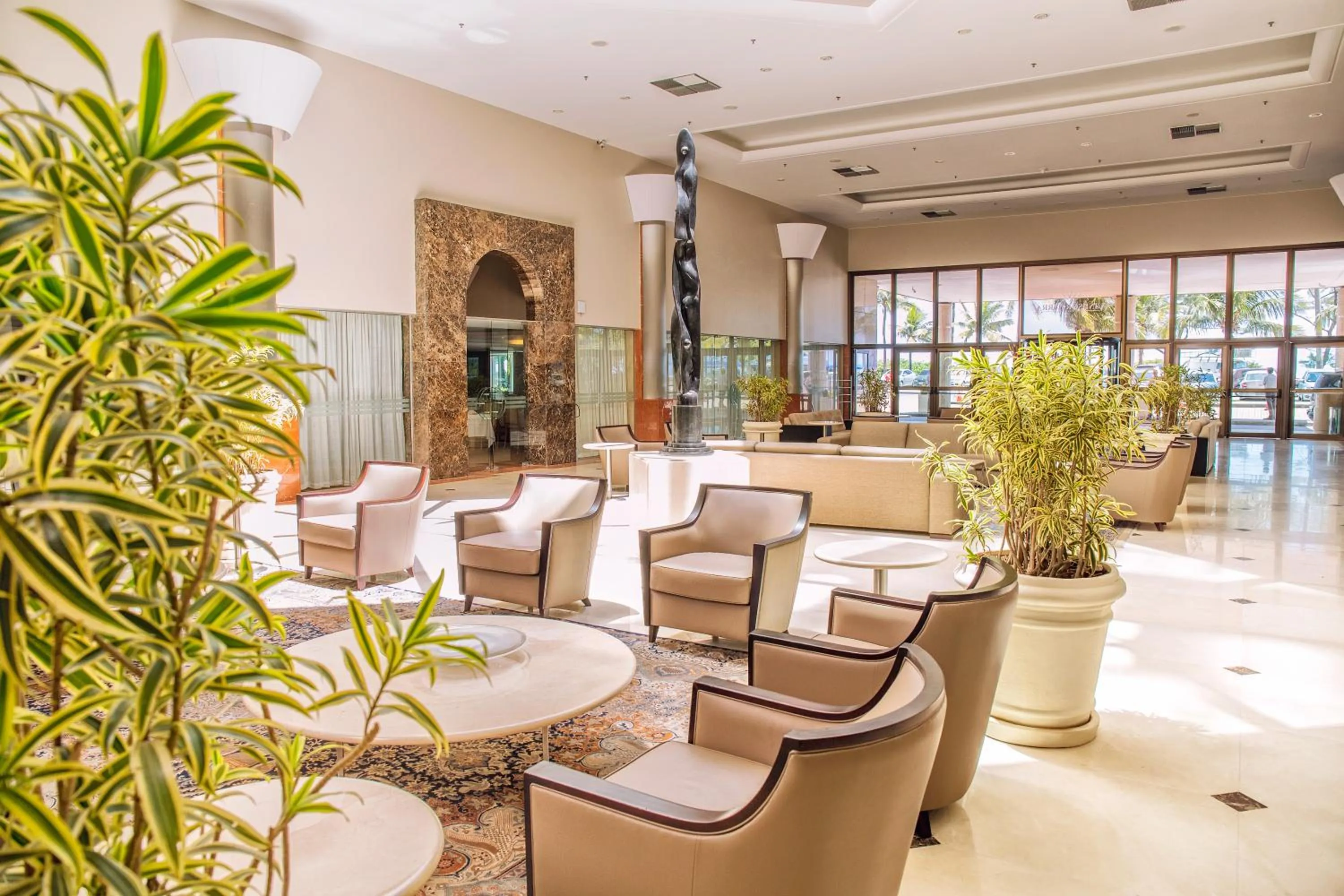 Lobby or reception in Windsor Barra Hotel