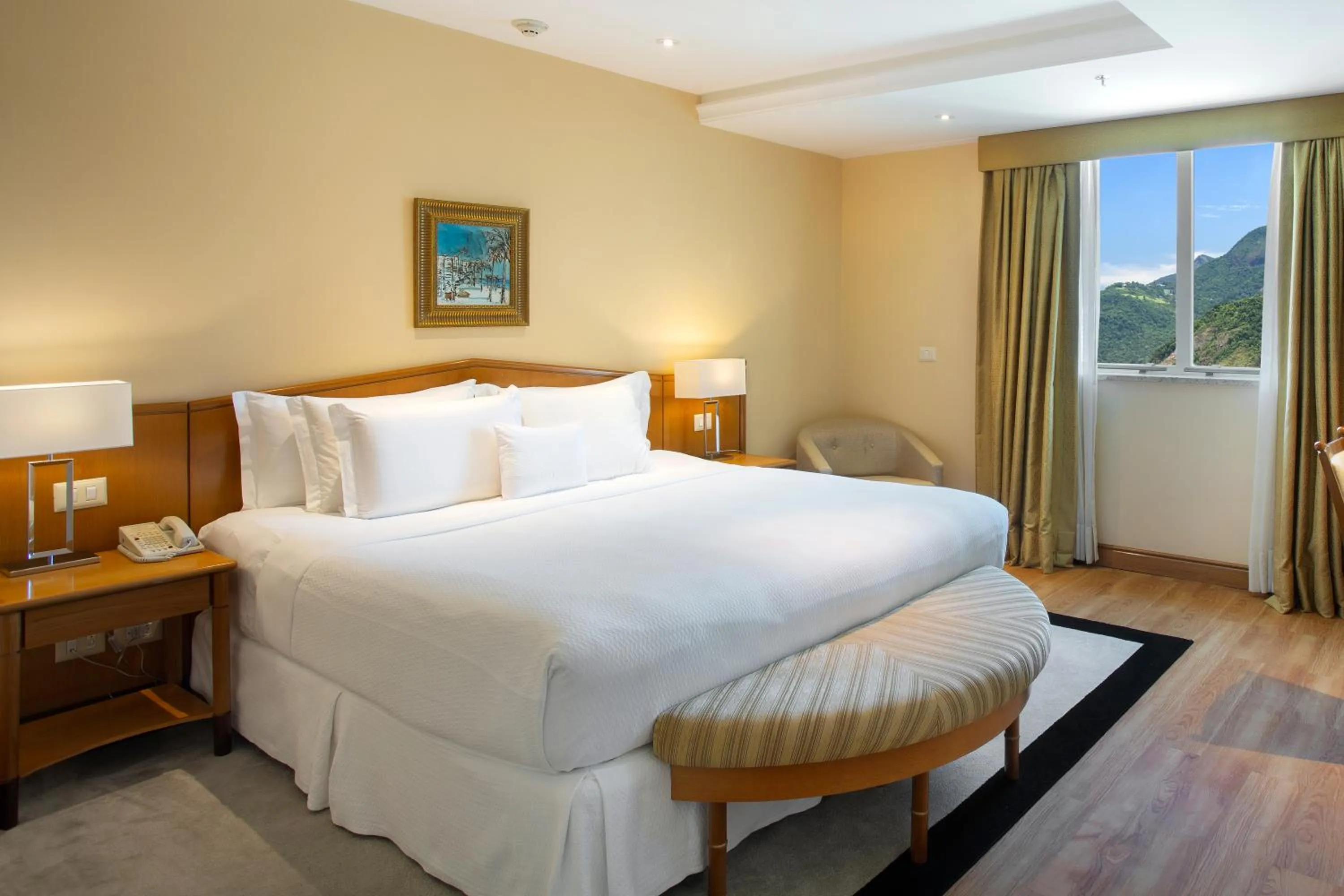 Bed in Windsor Barra Hotel