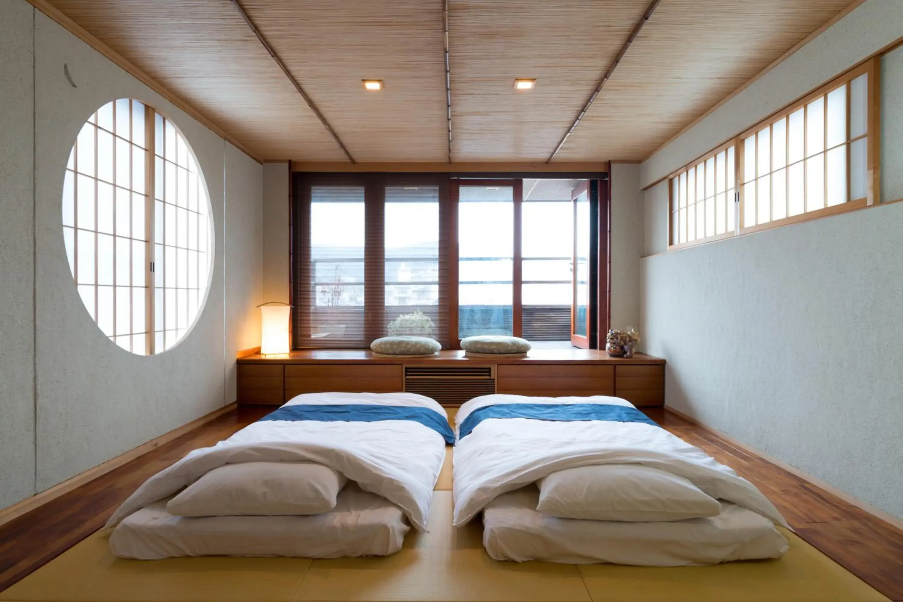 Bedroom, Bed in Kyotoya Sakuraan