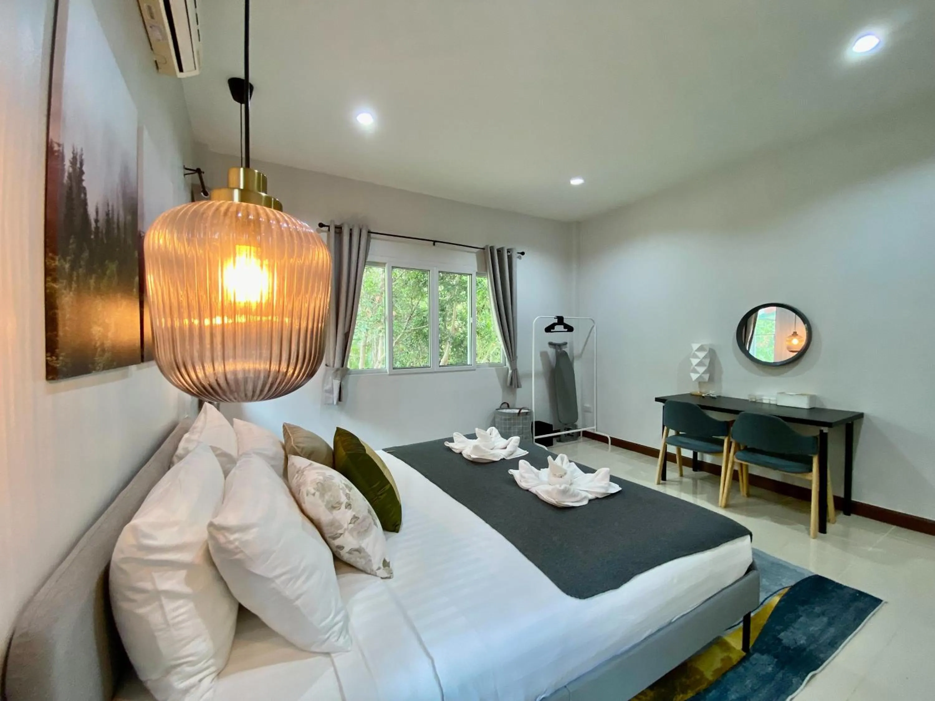 Bed in Baan Patcharintorn Samui