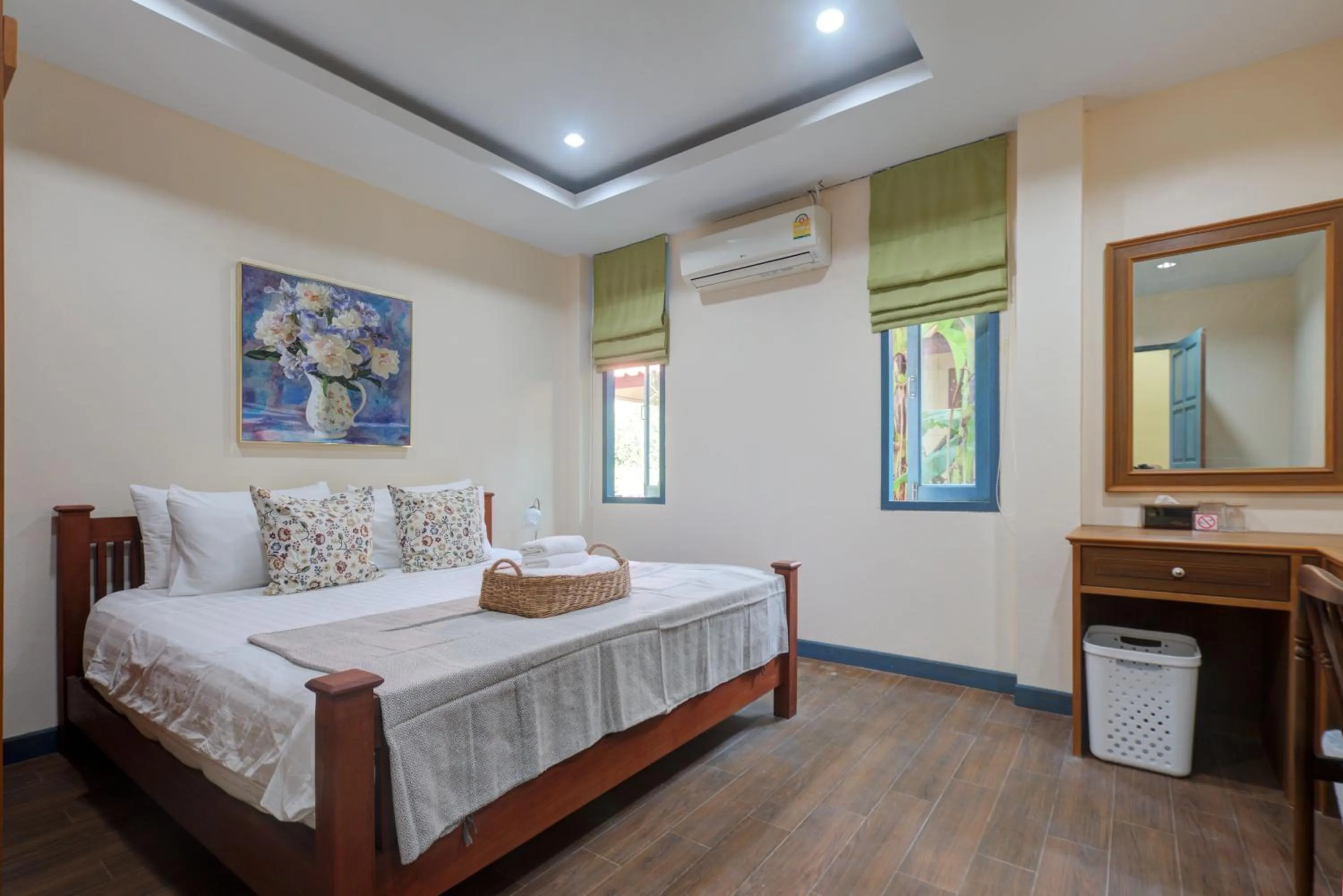 Bed in Baan Patcharintorn Samui