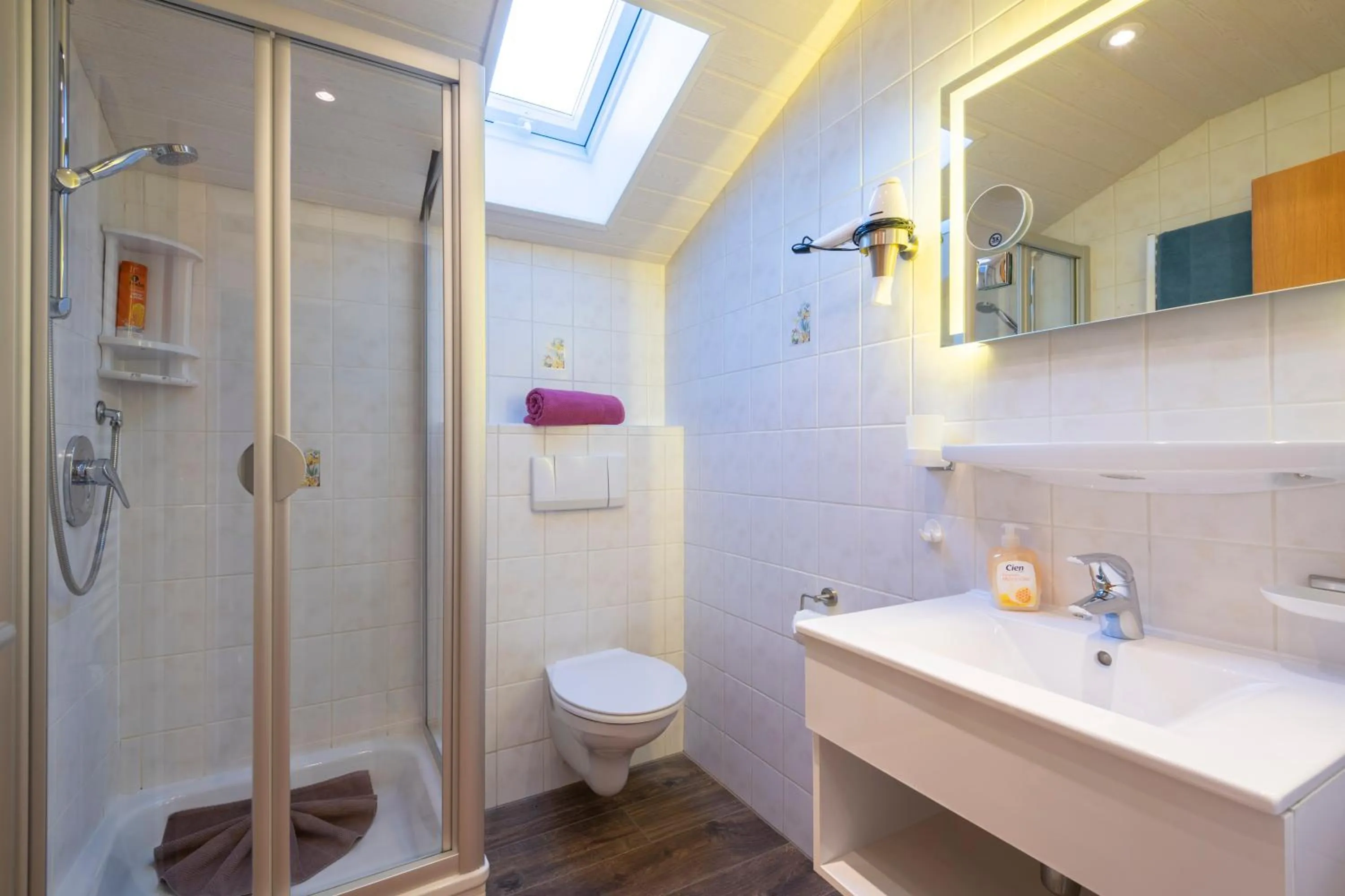 Shower in Ferienhotel Sonnenheim