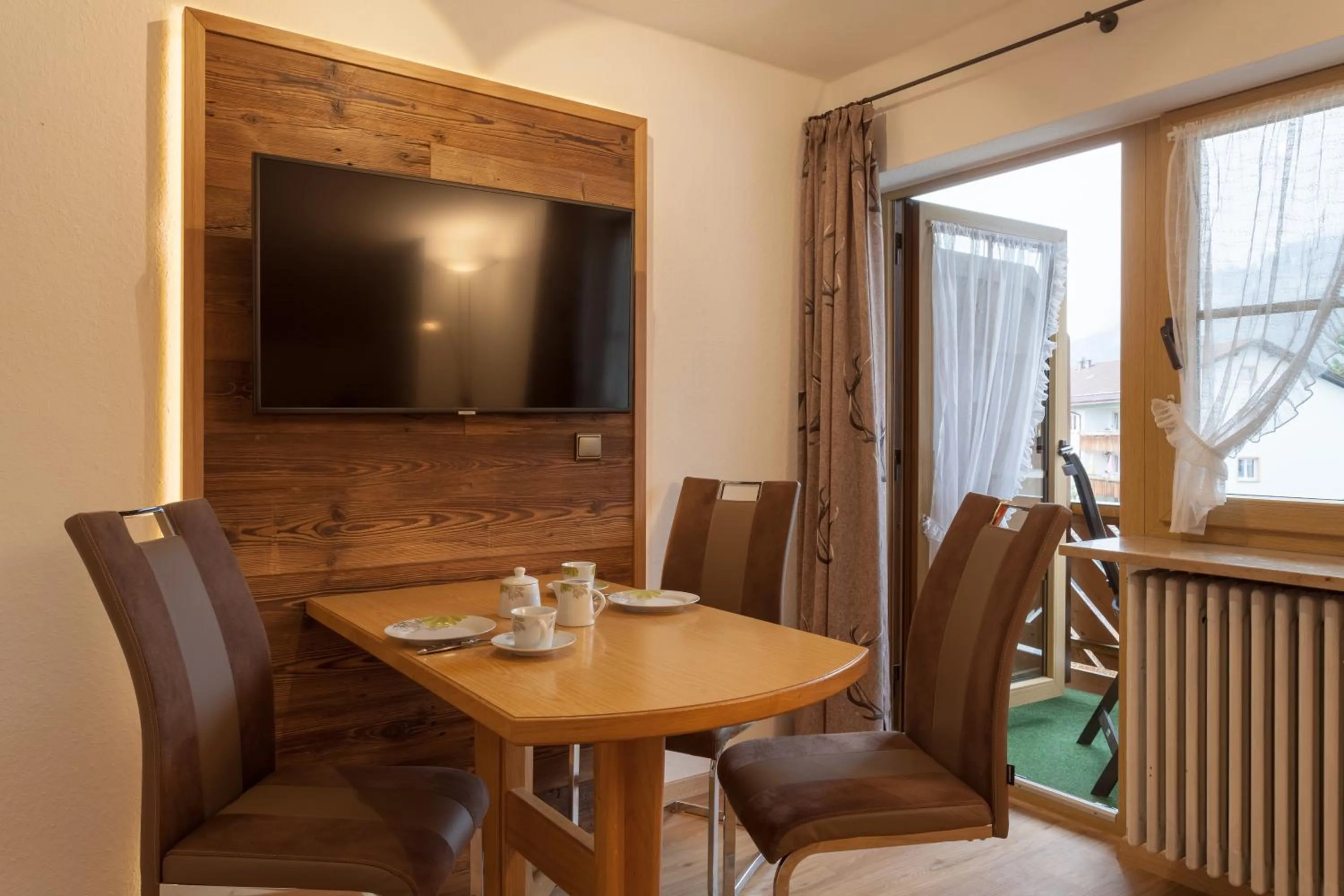 TV and multimedia in Ferienhotel Sonnenheim