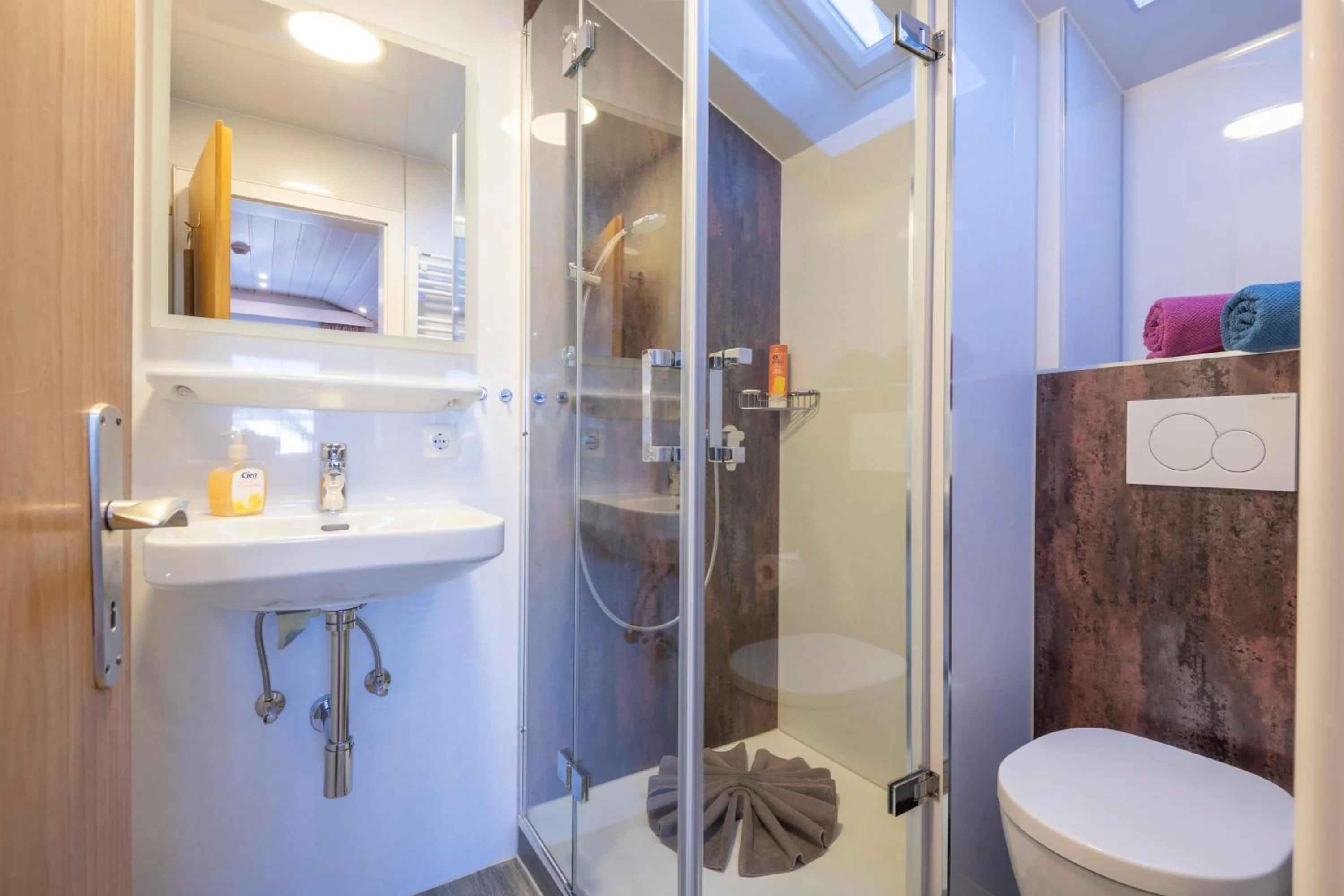 Shower in Ferienhotel Sonnenheim