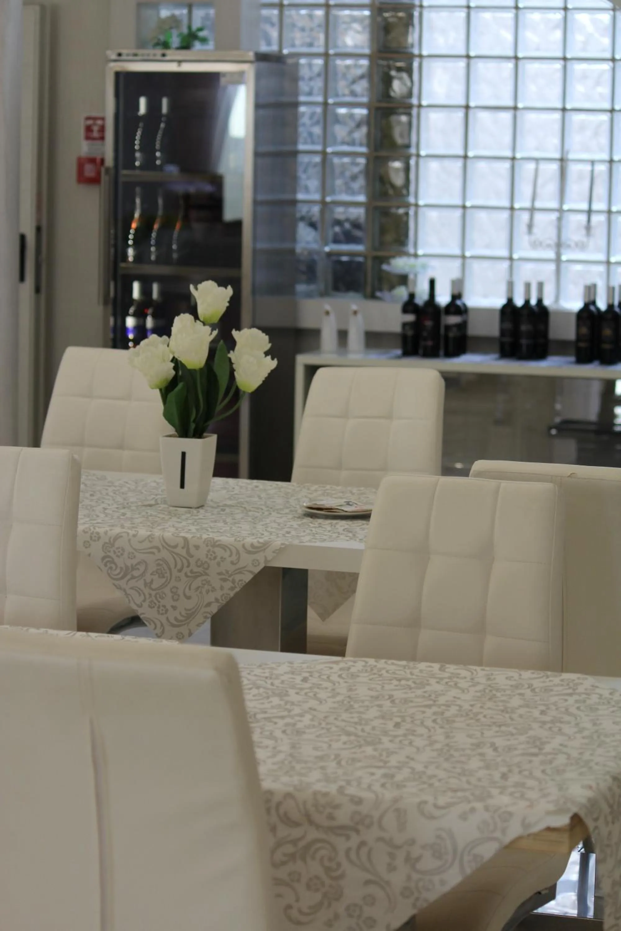 Restaurant/places to eat in Hotel Paladini