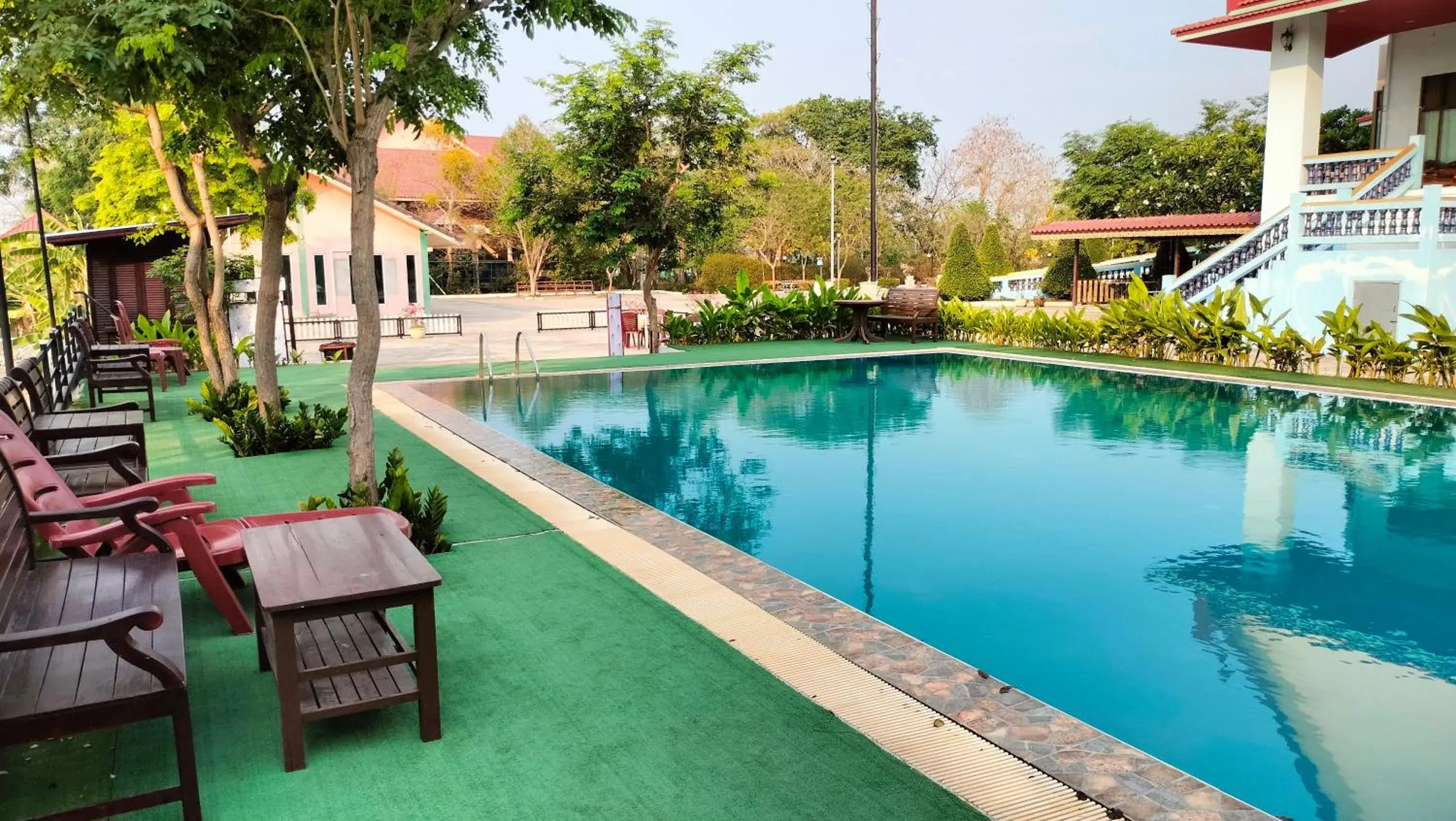 Swimming pool in Toh Buk Seng Ayutthaya Hotel Swimming pool in Toh Buk Seng Ayutthaya Hotel