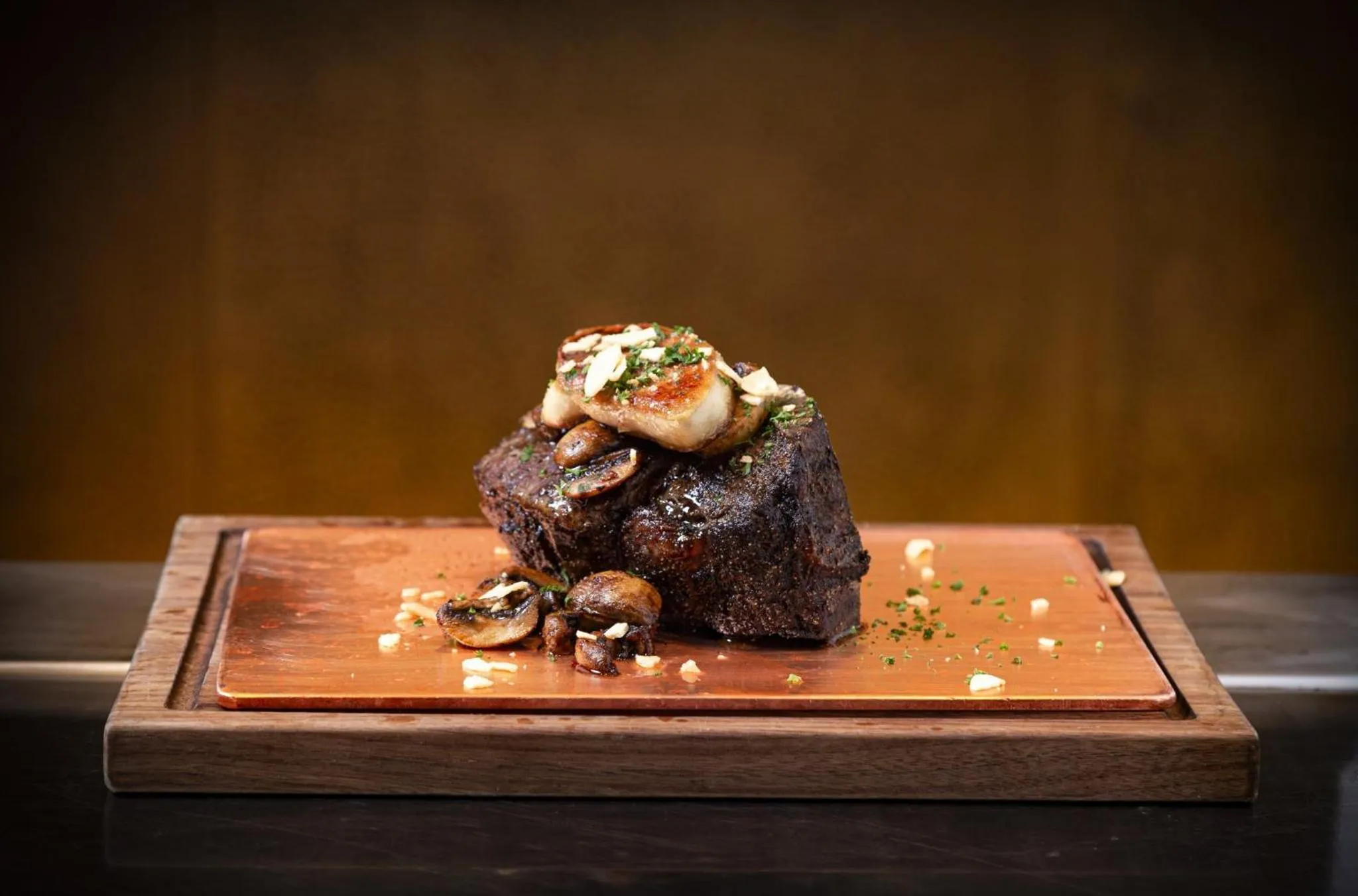 Restaurant/places to eat in Regent Chongqing - Complimentary 1st round mini bar daily