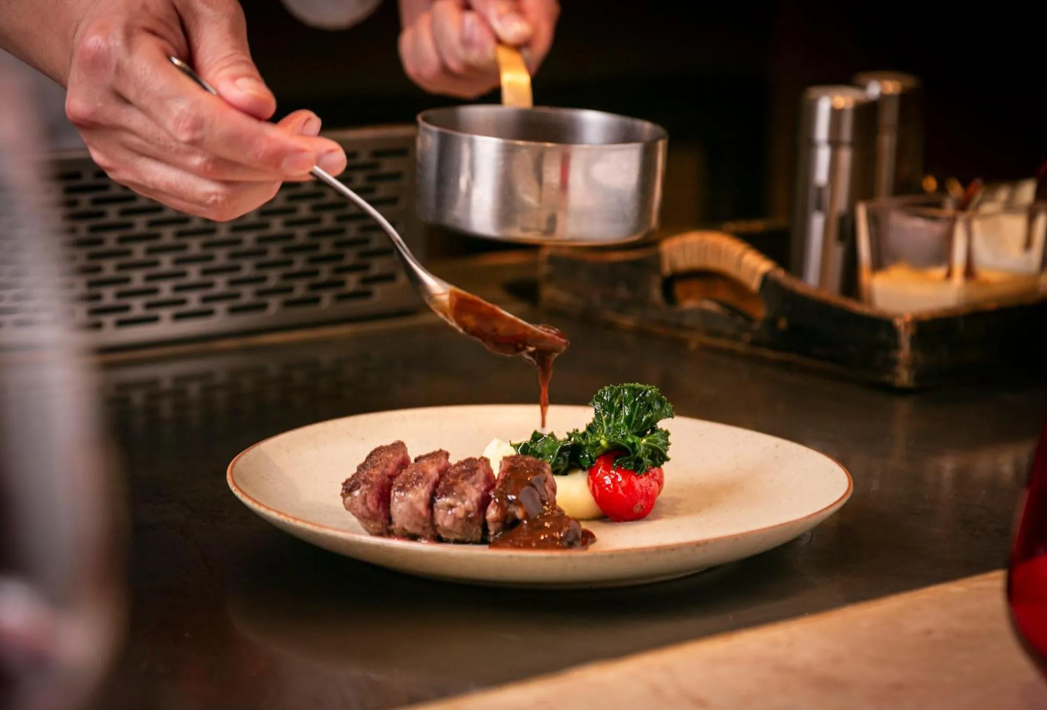 Restaurant/places to eat in Regent Chongqing - Complimentary 1st round mini bar daily