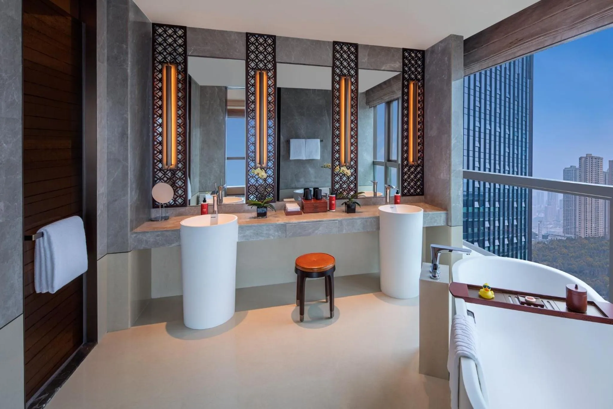 Bathroom in Regent Chongqing - Complimentary 1st round mini bar daily