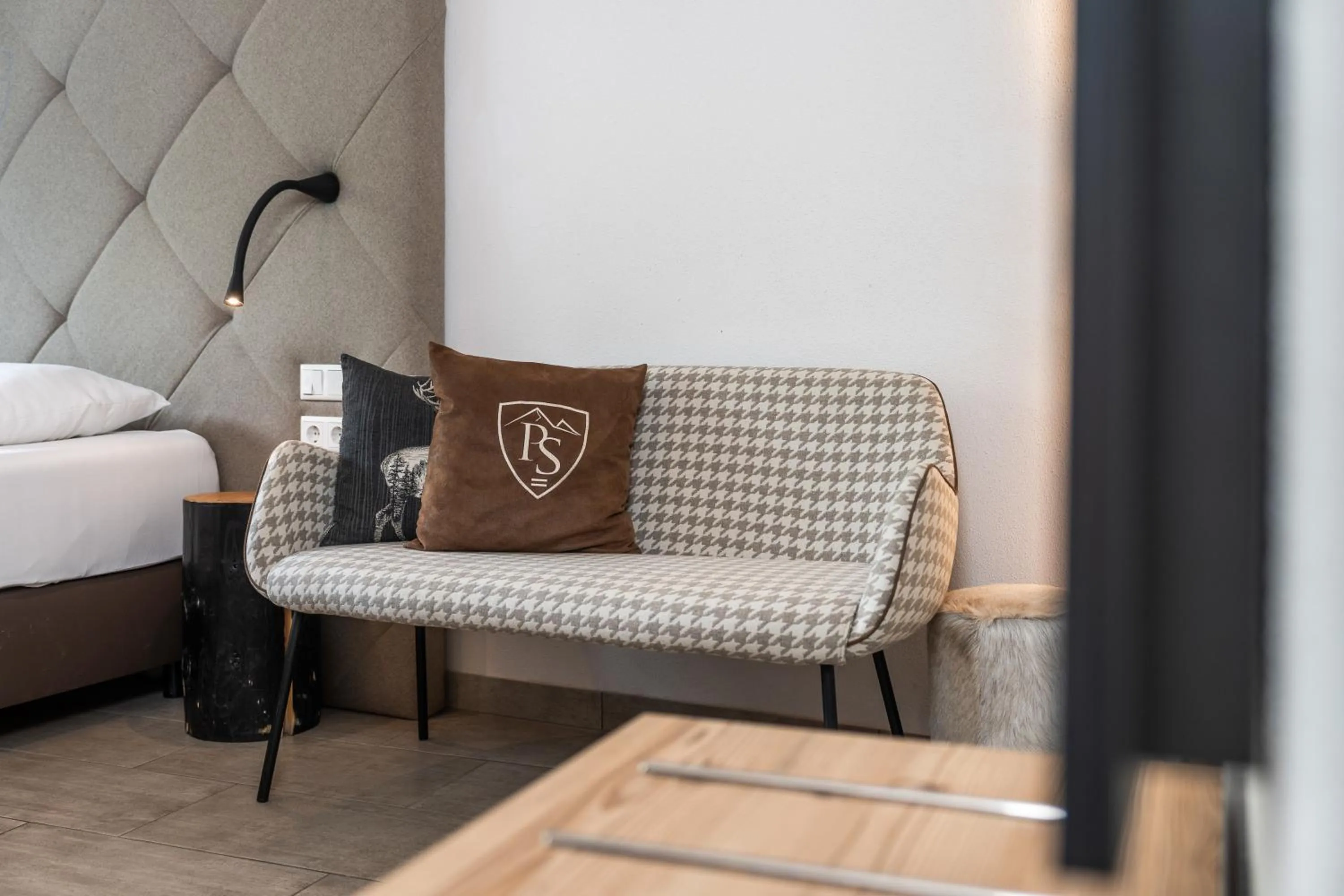 Photo of the whole room, Bed in AvenidA Panorama Suites