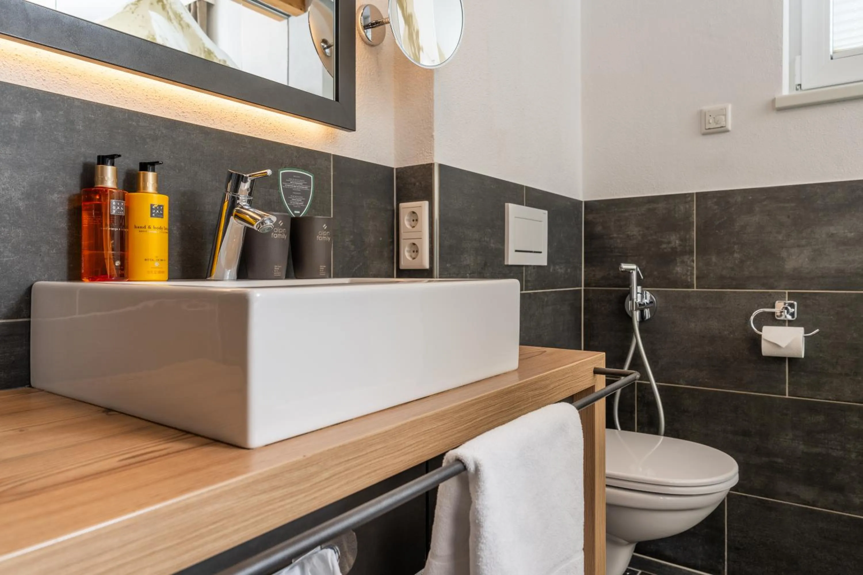 Bathroom in AvenidA Panorama Suites