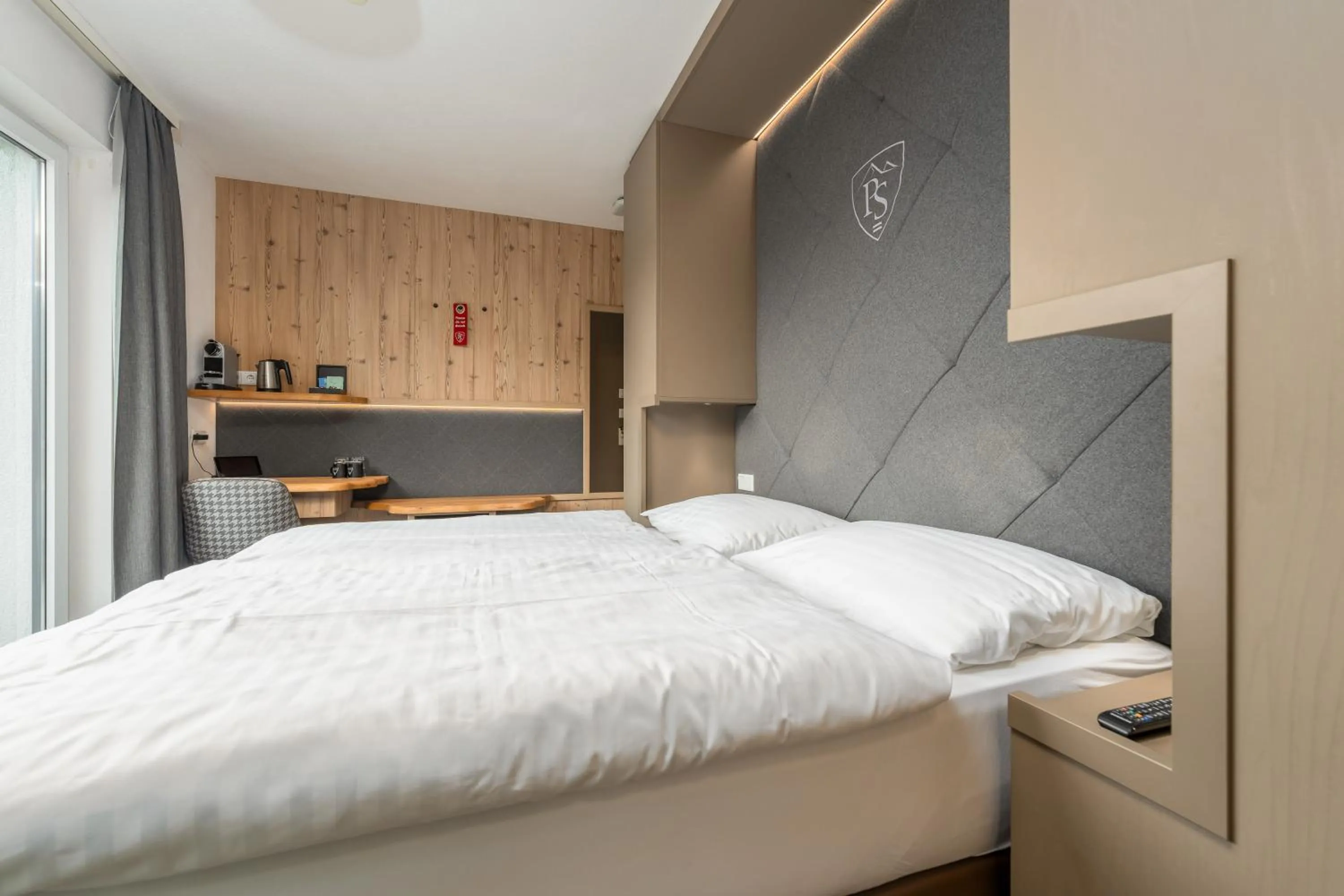 Bed in AvenidA Panorama Suites