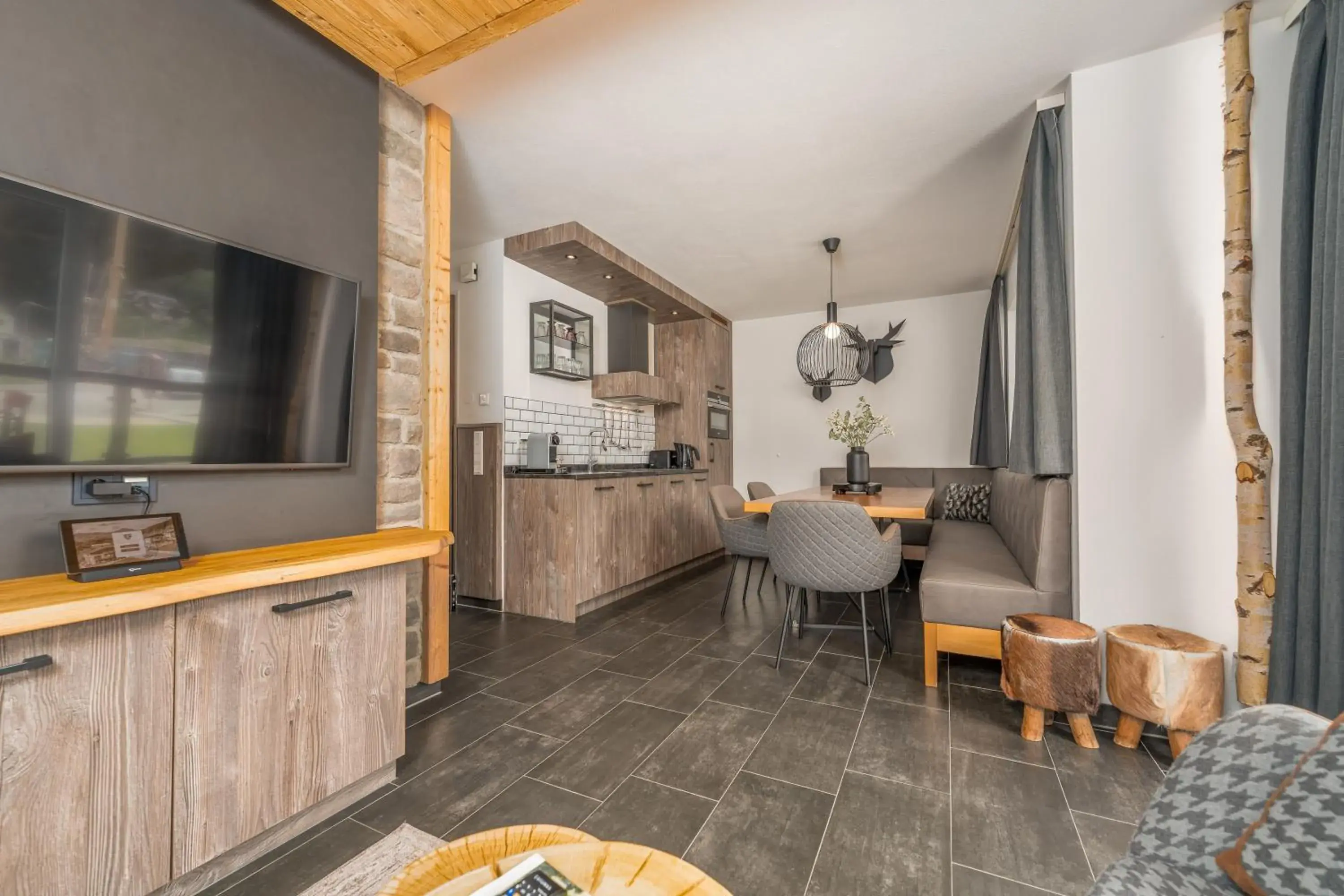 One-Bedroom Suite with Sauna in AvenidA Panorama Suites One-Bedroom Suite with Sauna in AvenidA Panorama Suites