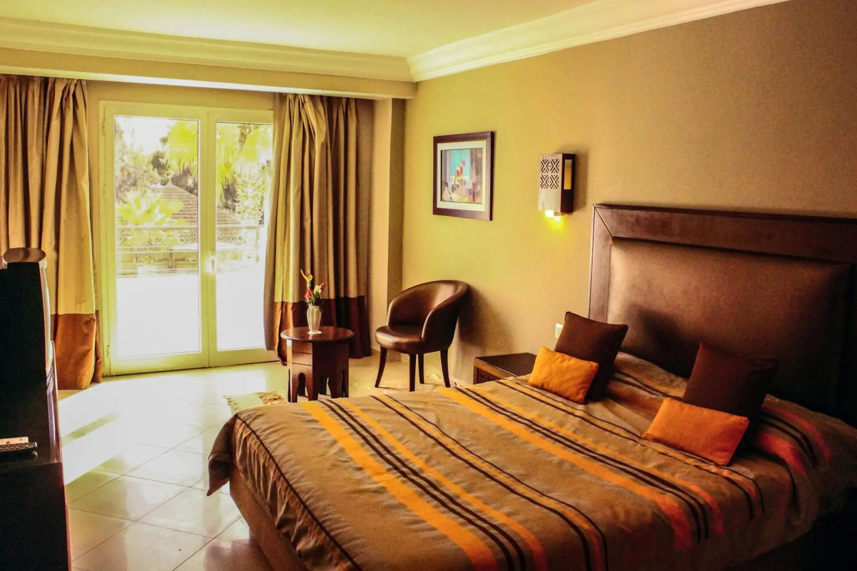 Executive Single Room in Hotel Continental Executive Single Room in Hotel Continental