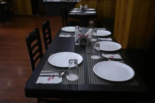 Restaurant/places to eat in Hotels Apple Nest Restaurant/places to eat in Hotels Apple Nest