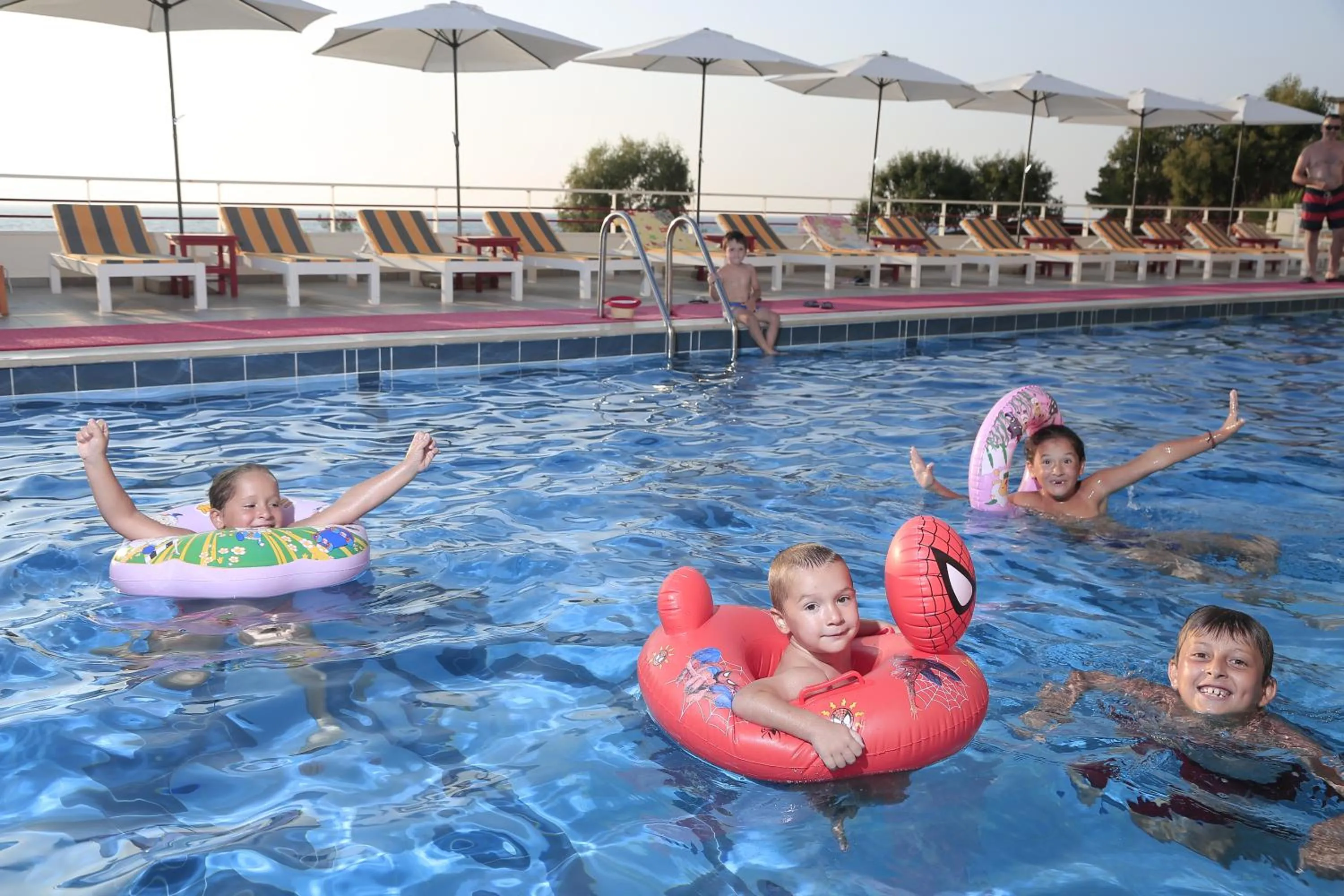 Swimming pool in Hotel Picasso