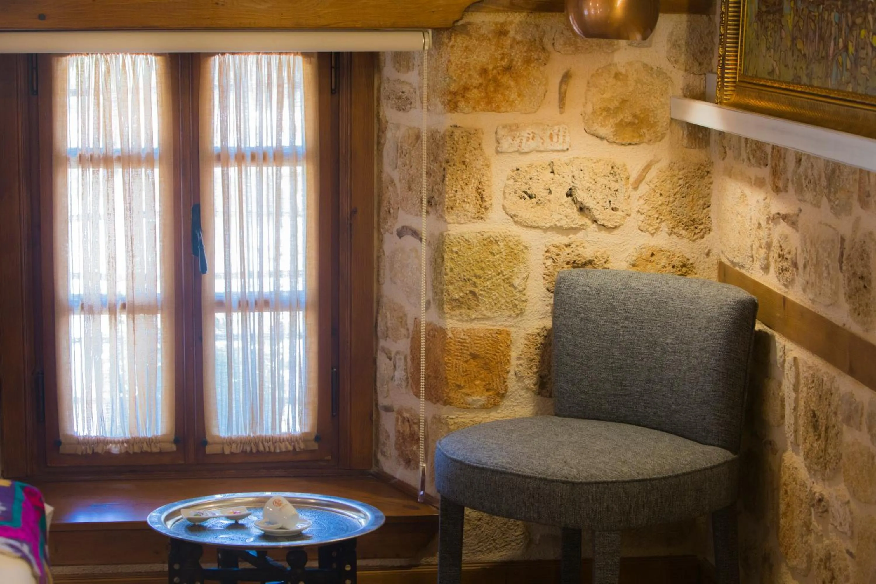 Seating area in Char Me Hotel