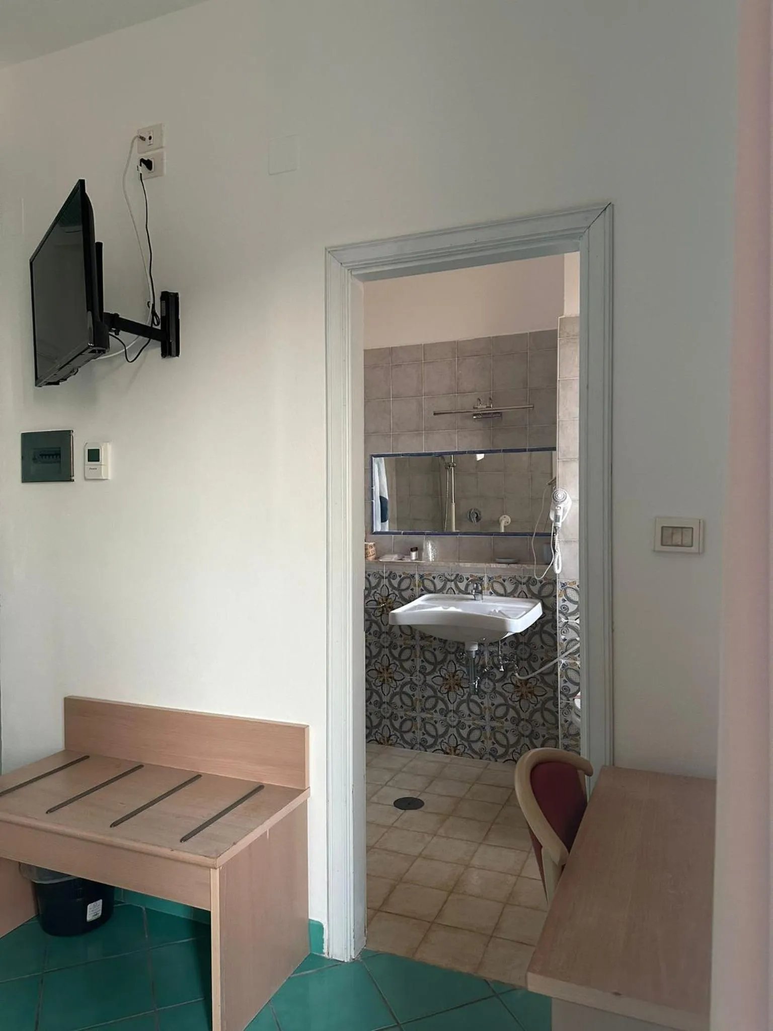 TV and multimedia in Hotel America