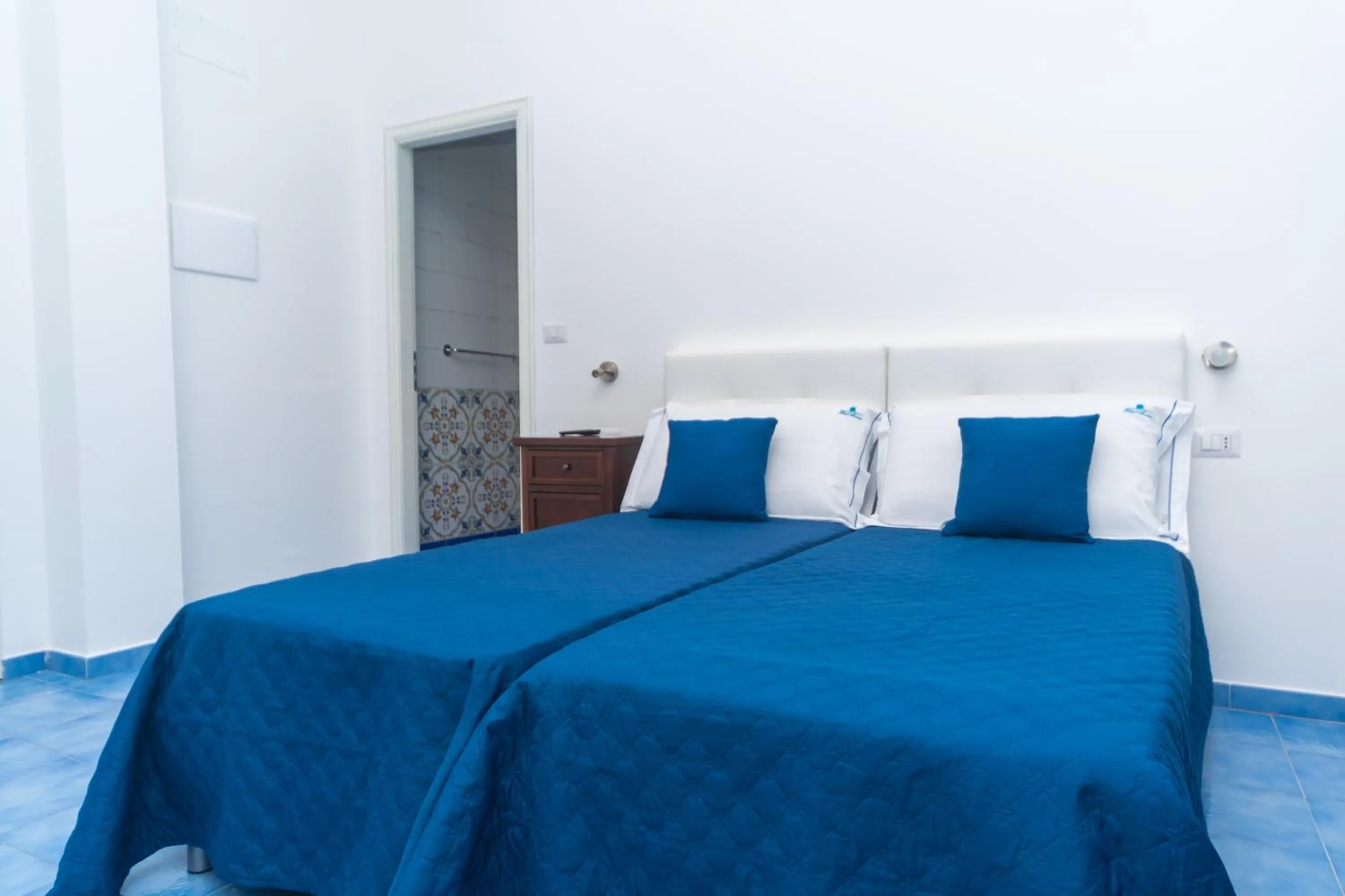 Bed in Hotel America