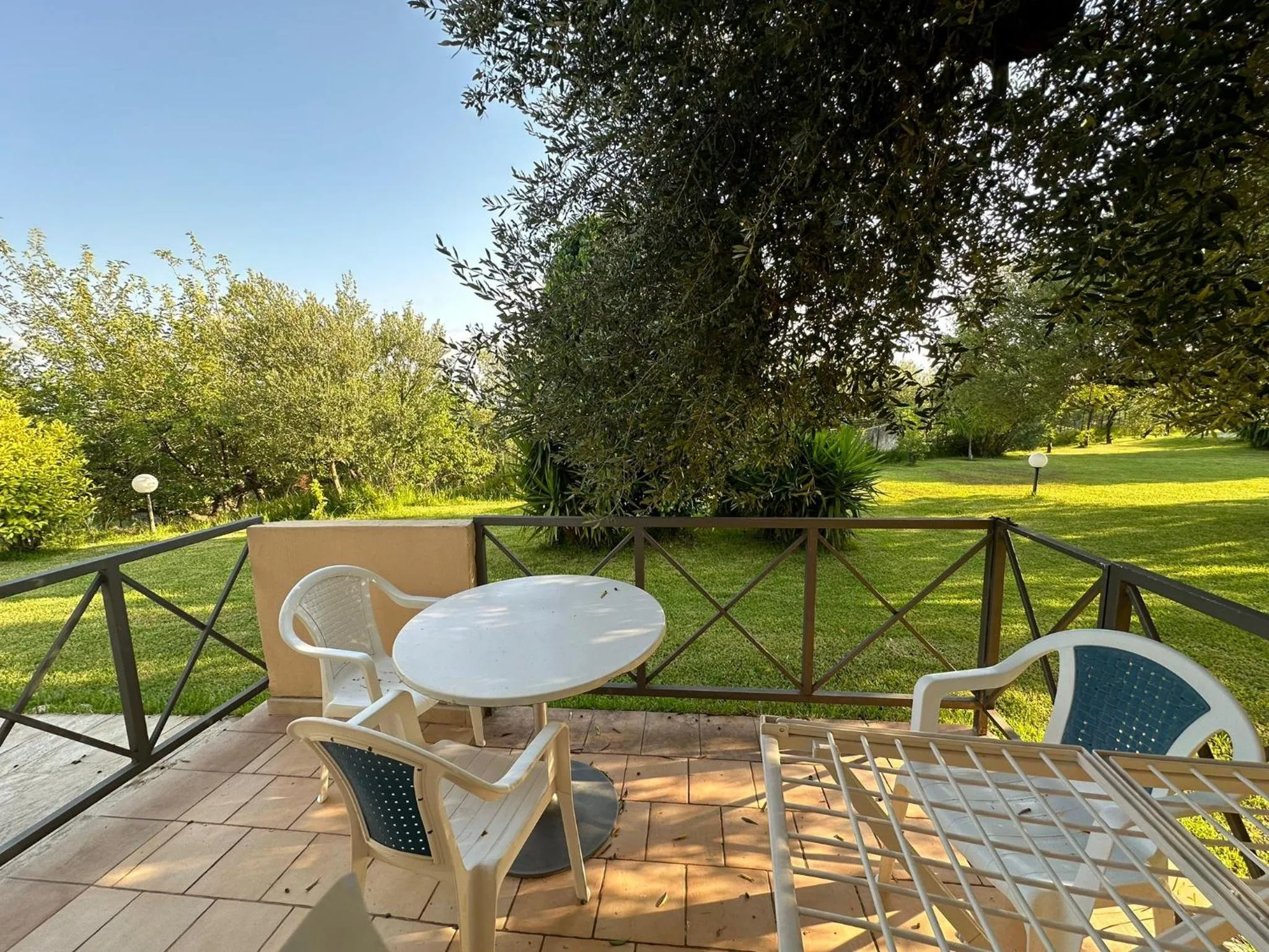 Garden in Hotel America