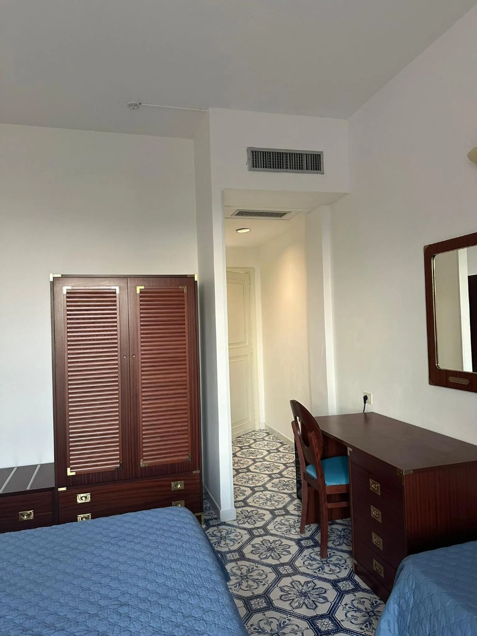 Bed in Hotel America