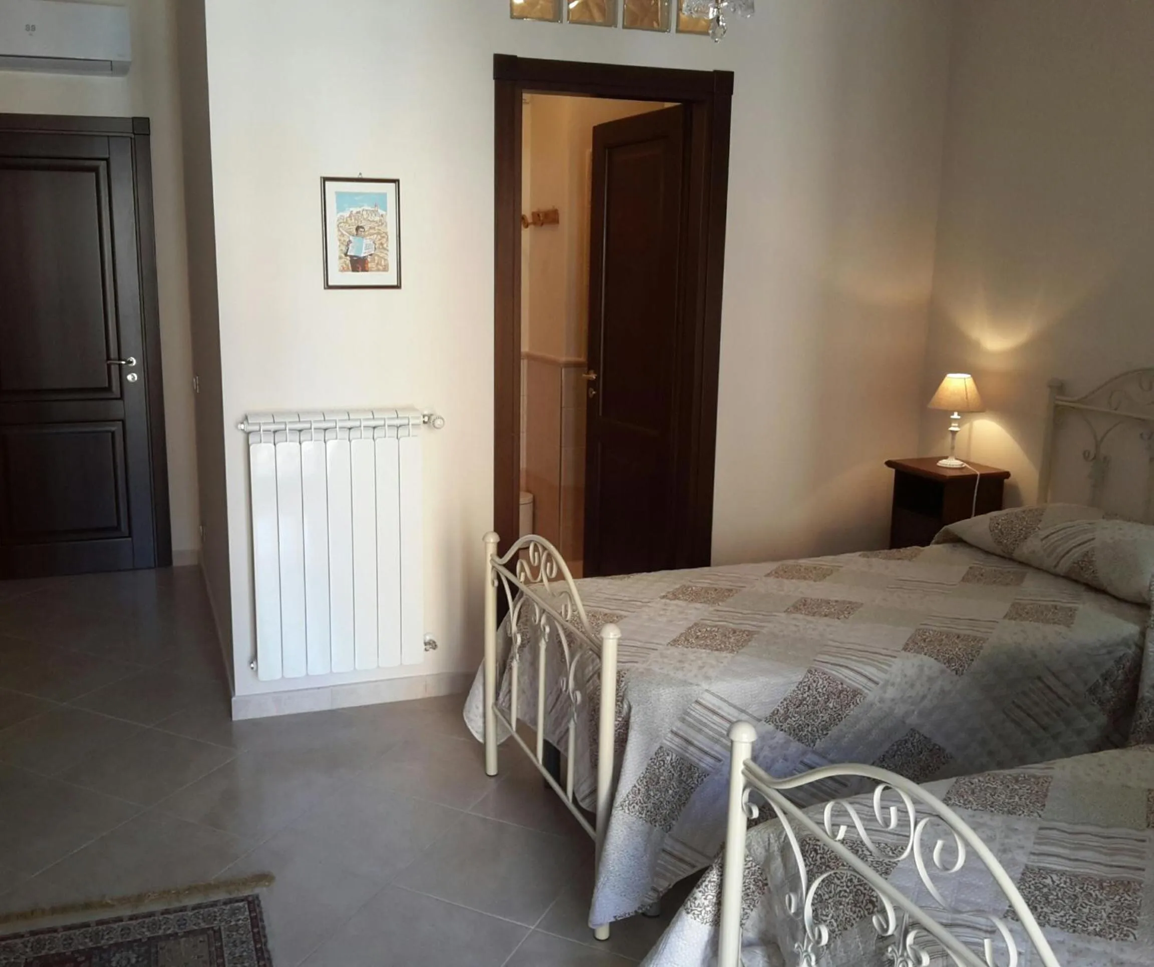 Photo of the whole room in B&B del Corso