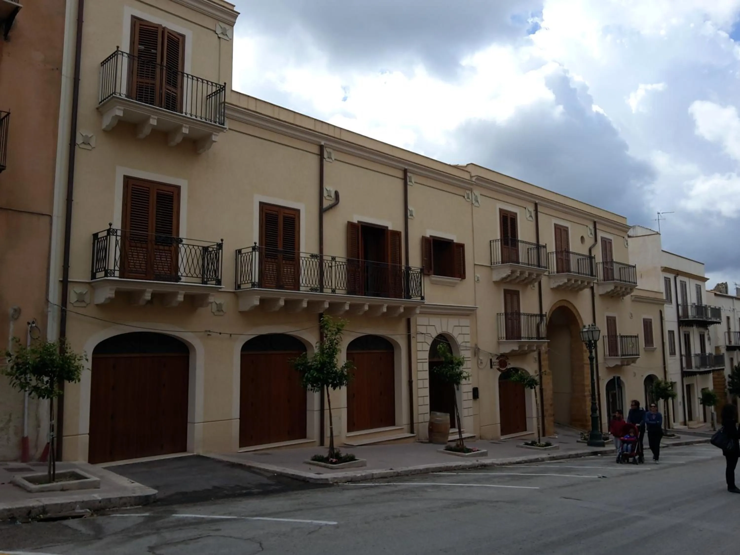 Facade/entrance in B&B del Corso