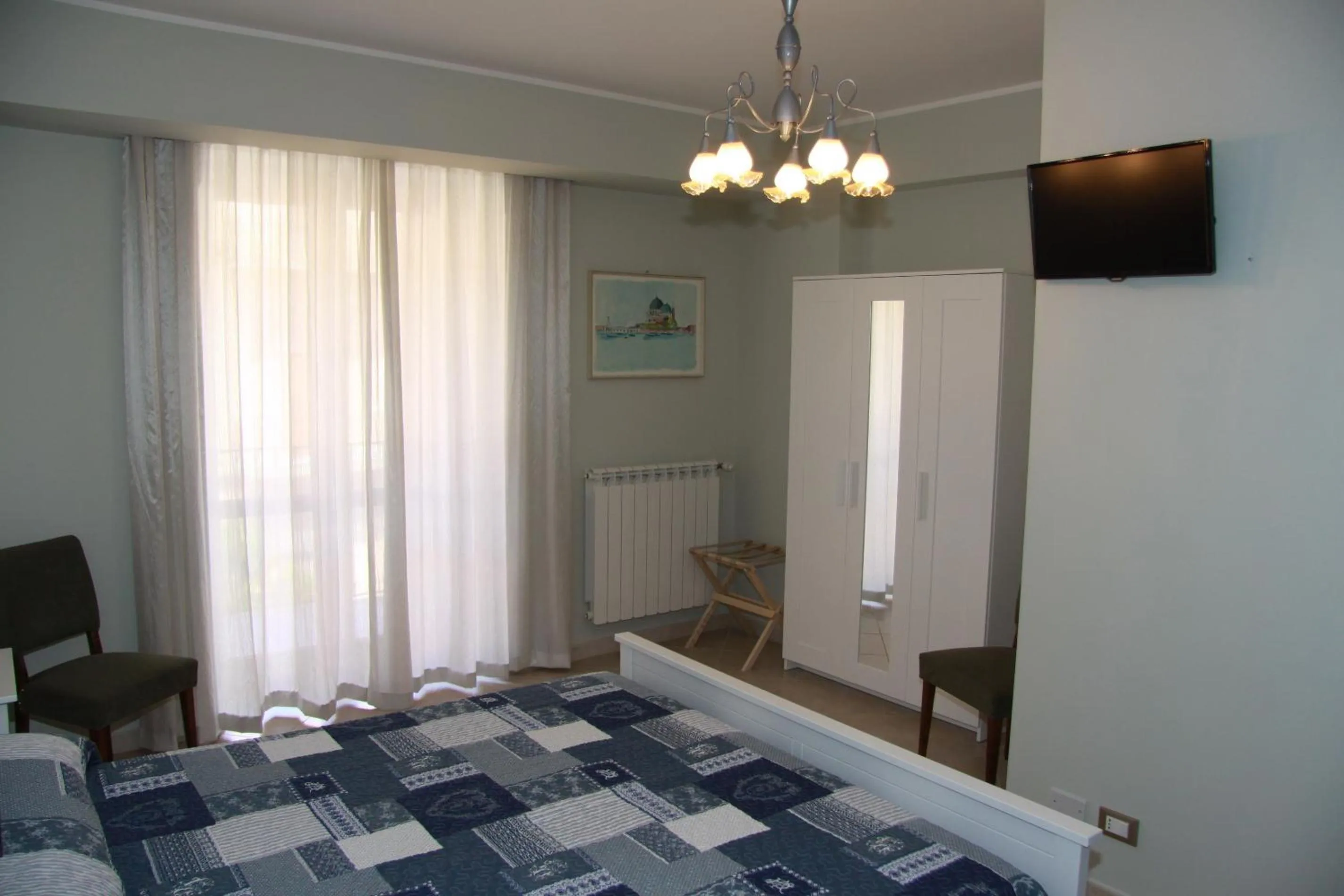 Photo of the whole room in B&B del Corso