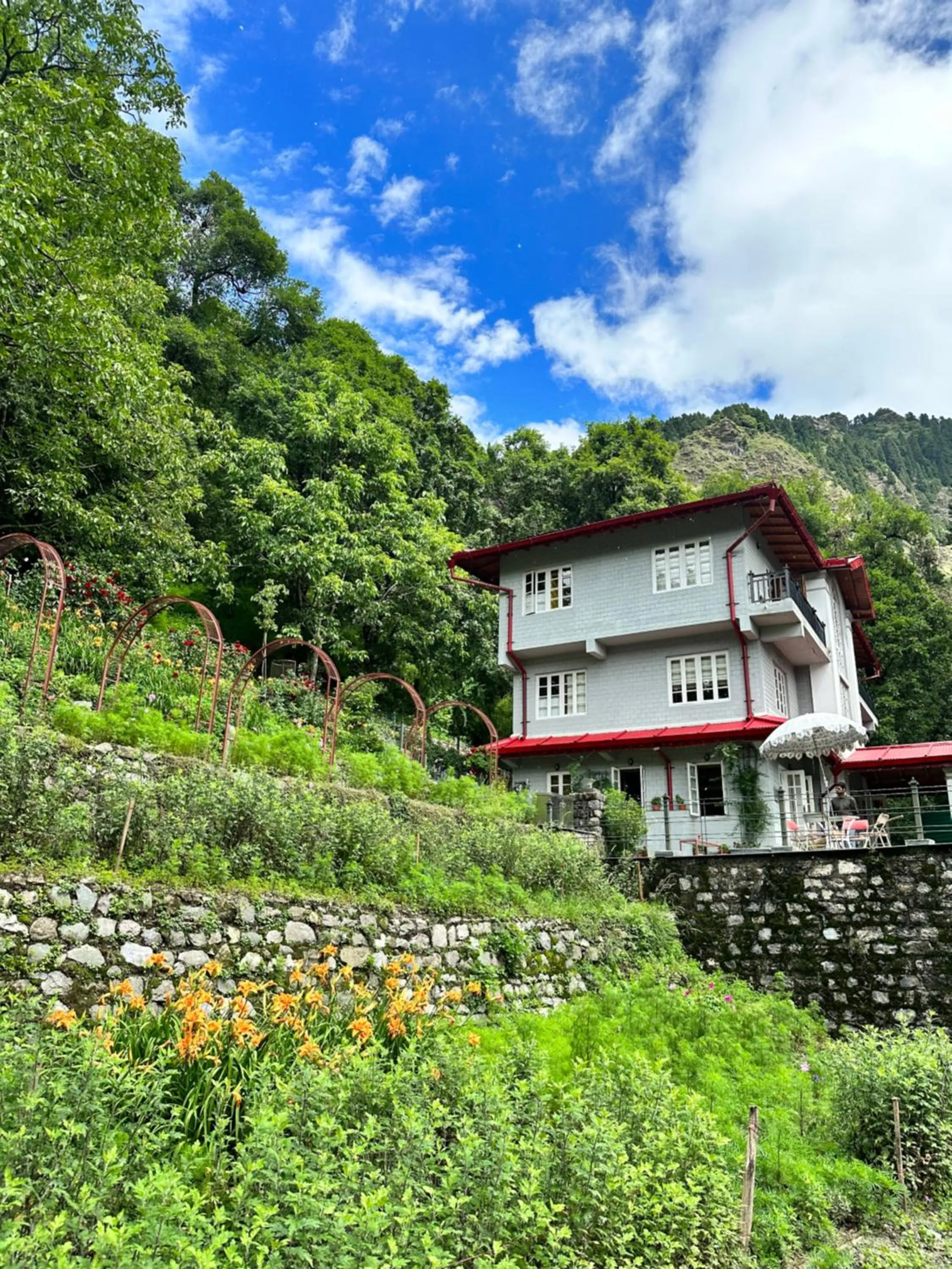 Property building in Abbotsford Prasada Bhawan