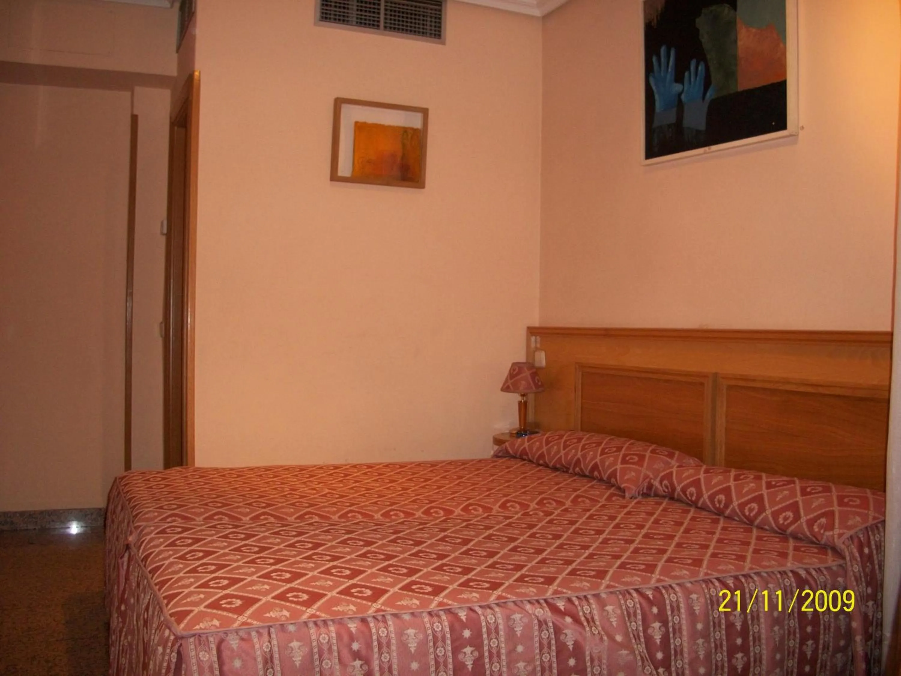 Bed in Hostal Juan XXIII