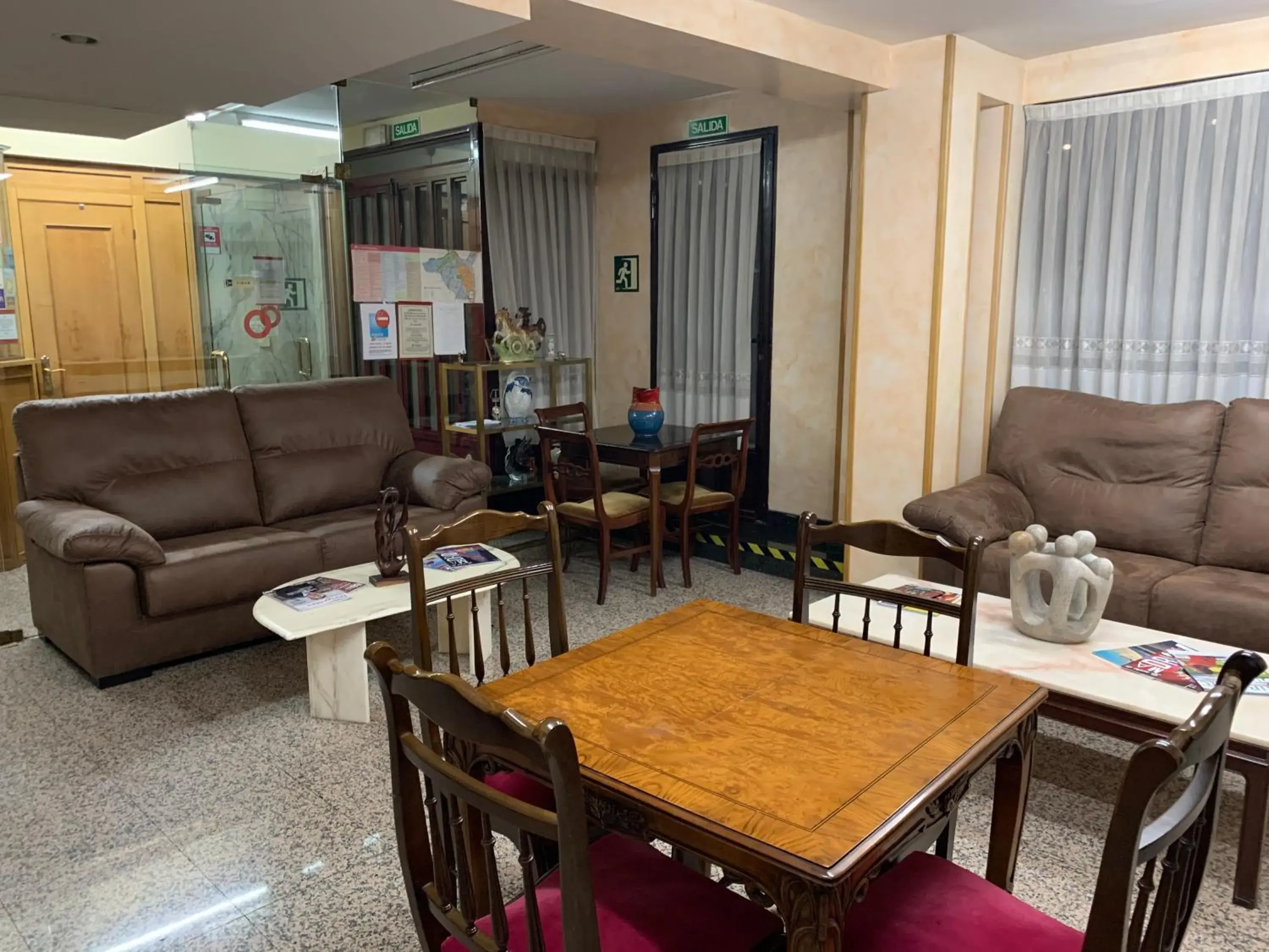 Lounge or bar in Hostal Juan XXIII Lounge or bar in Hostal Juan XXIII