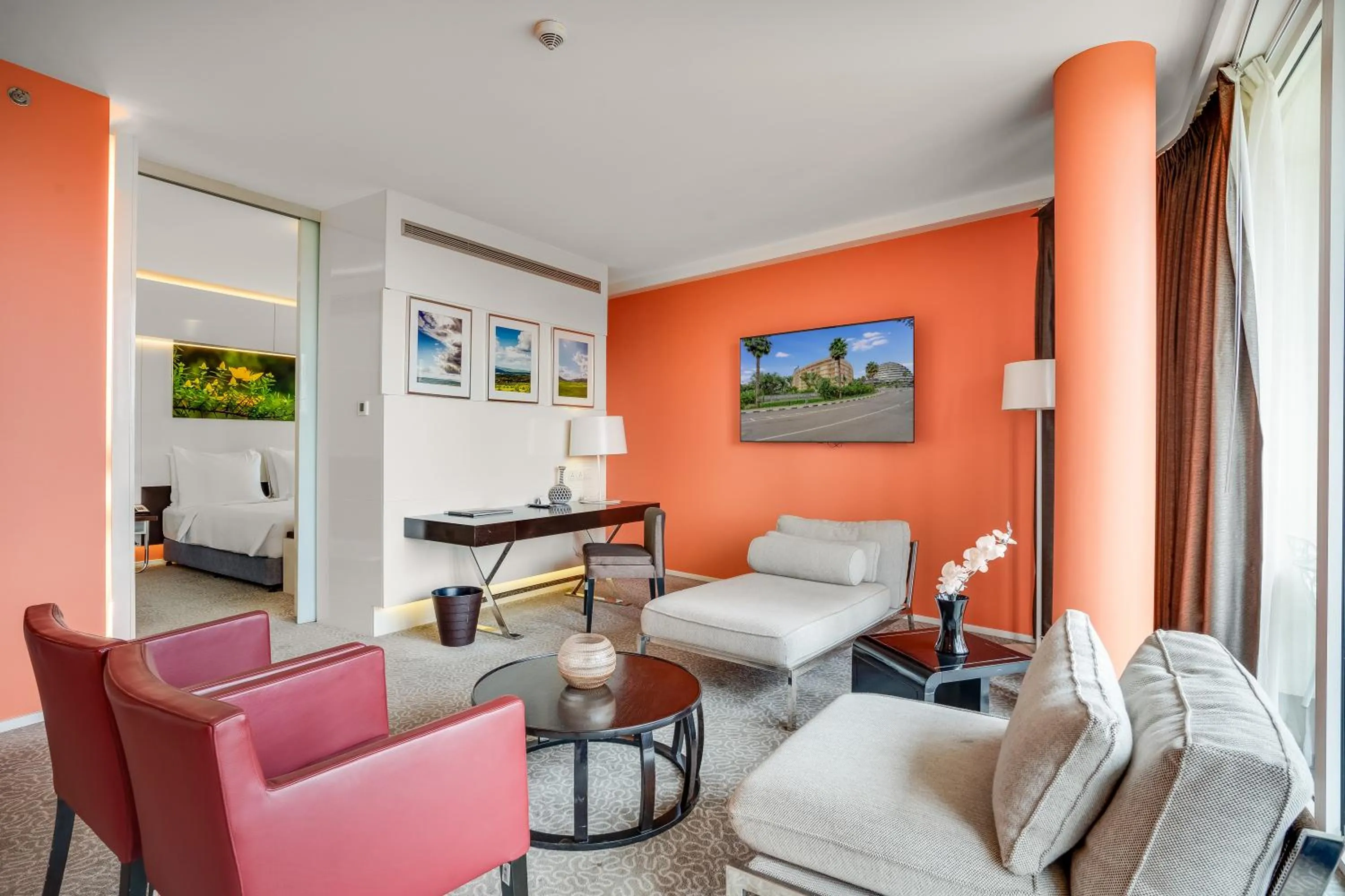 Living room in Radisson Blu Hotel & Convention Centre Kigali