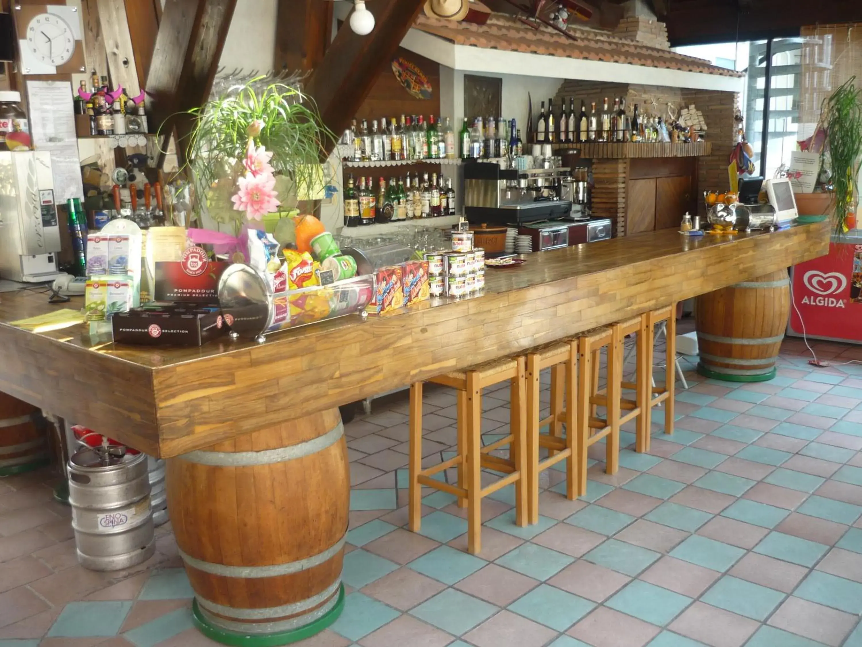 Restaurant/places to eat, Lounge/Bar in San Giorgio Savoia