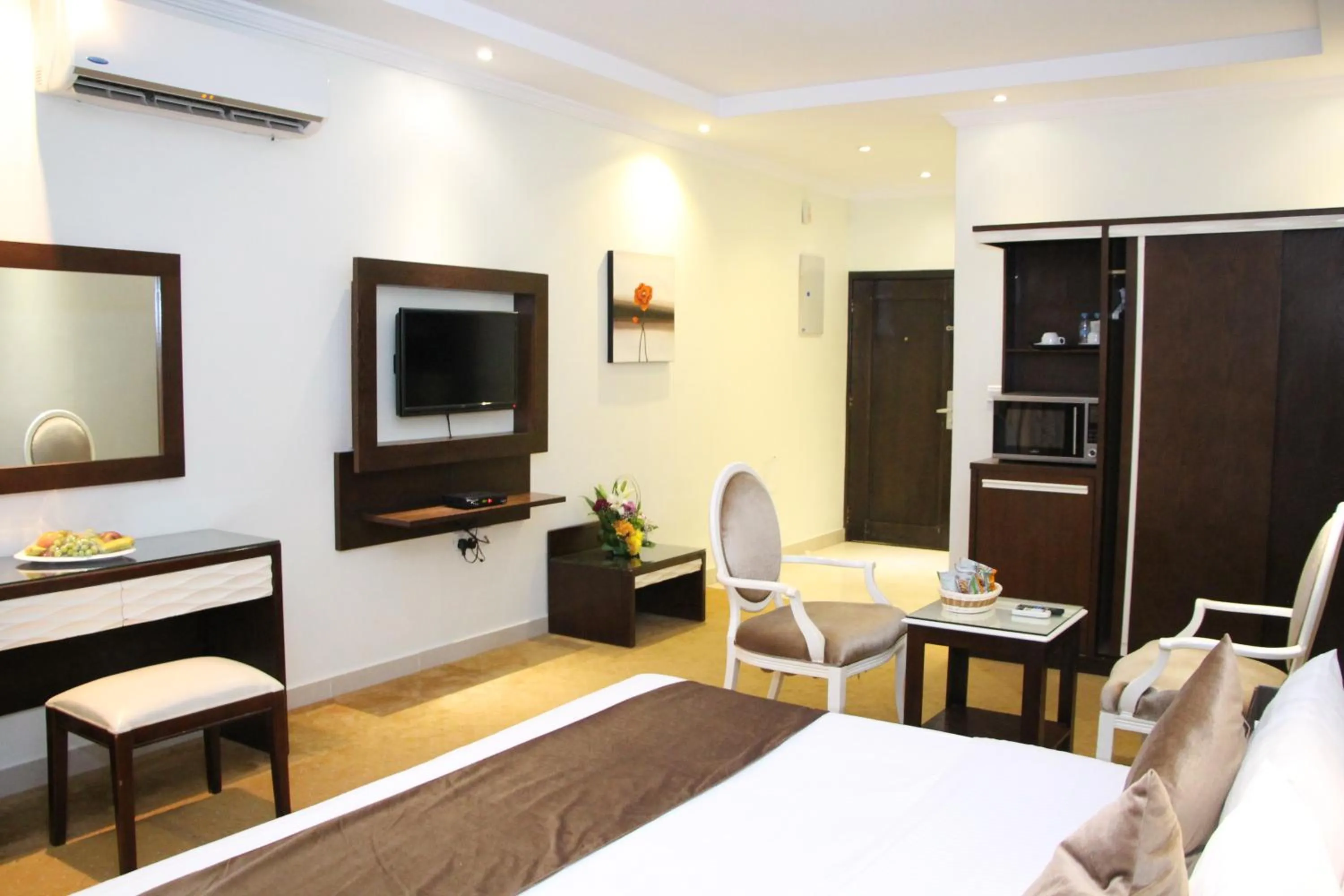 Bed in Al Muhaidb Residence Al Dowally