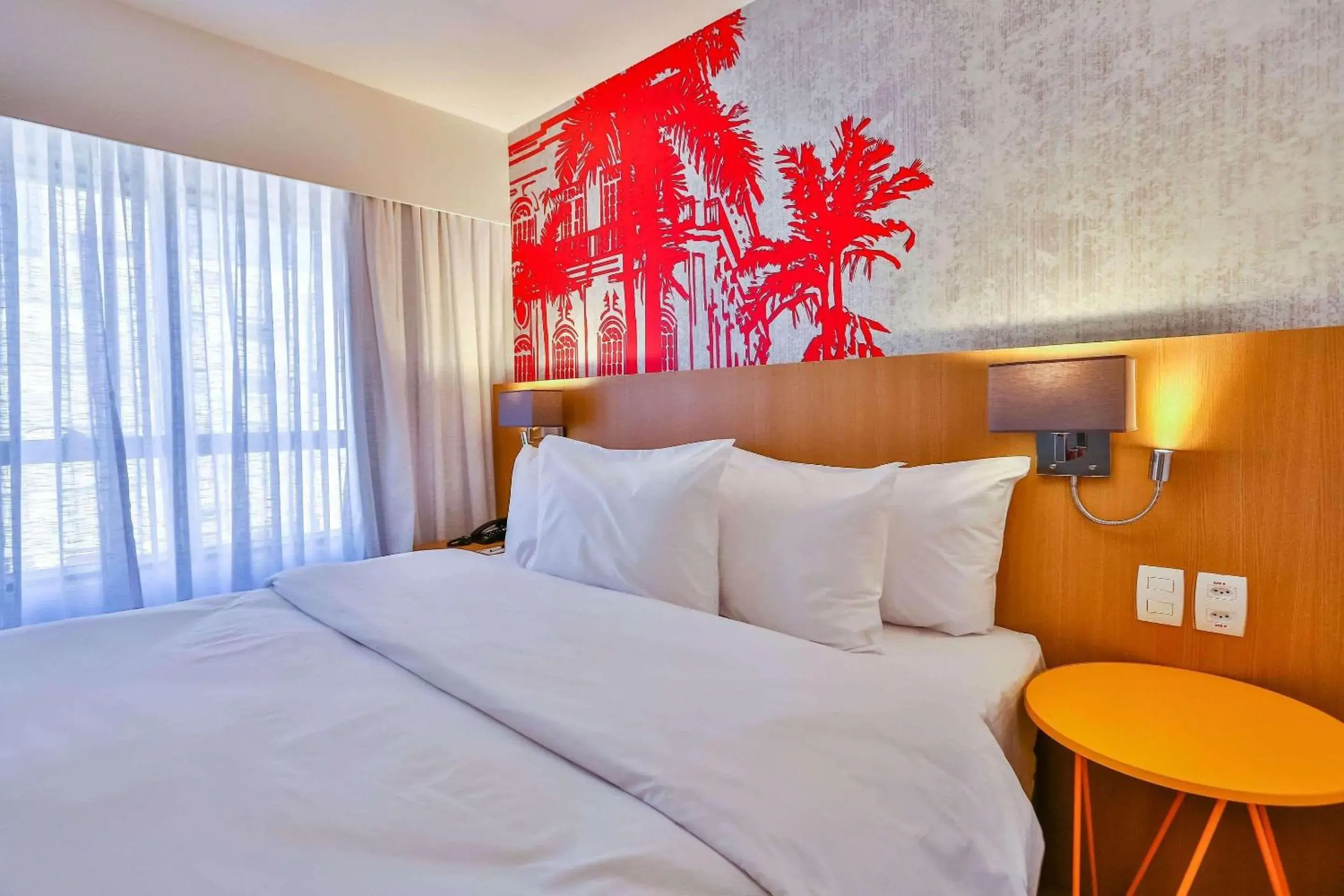 Bedroom, Bed in Radisson RED Campinas Bedroom, Bed in Radisson RED Campinas