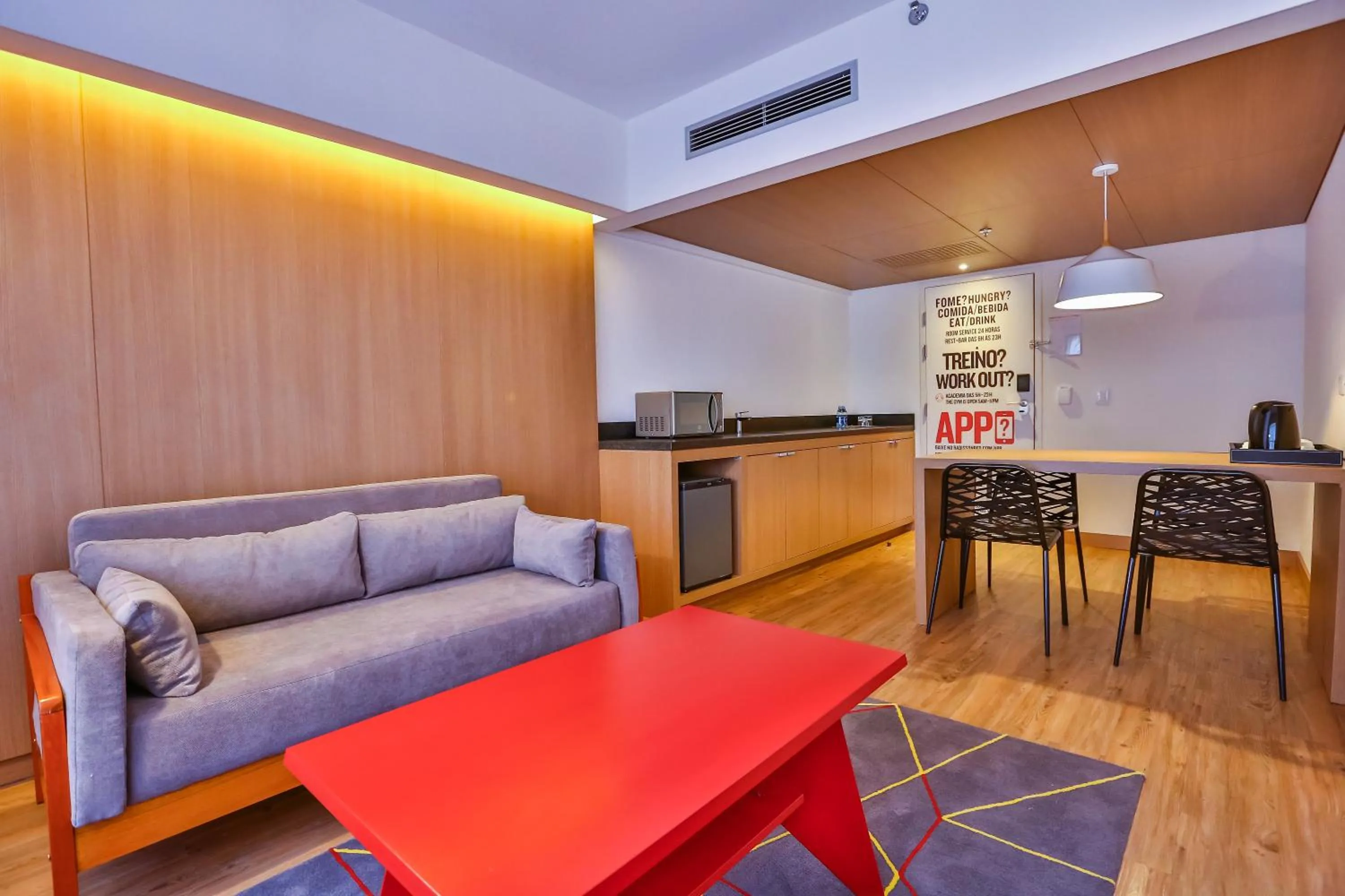 Living room in Radisson RED Campinas