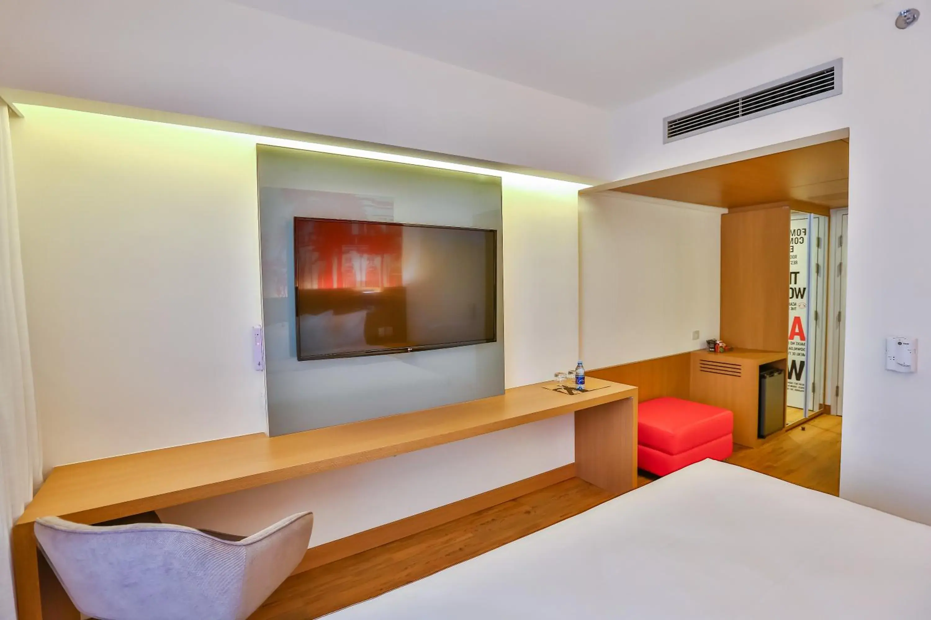 Studio with King Bed in Radisson RED Campinas Studio with King Bed in Radisson RED Campinas