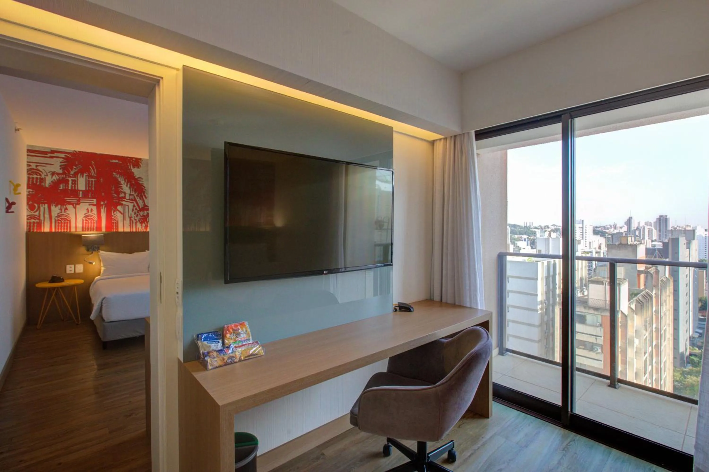 Bedroom in Radisson RED Campinas