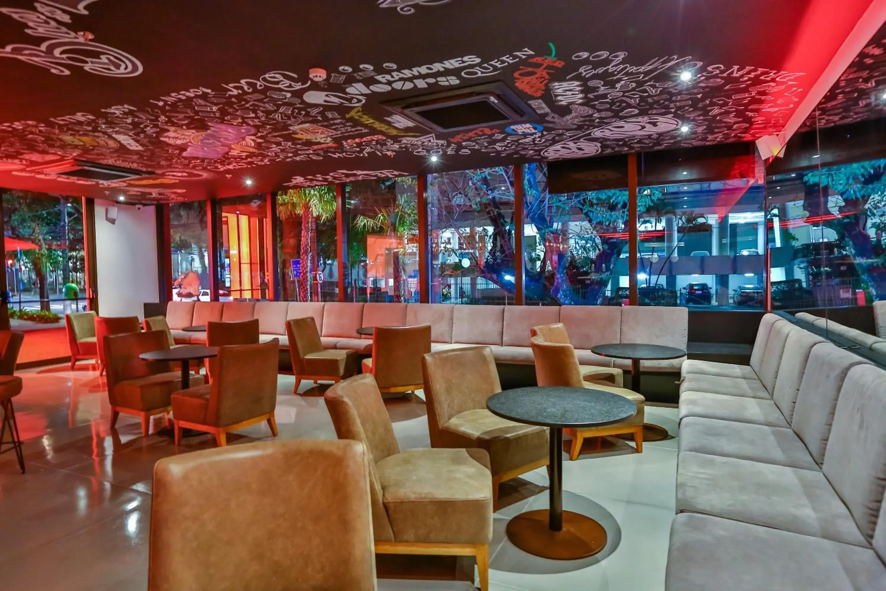 Restaurant/places to eat in Radisson RED Campinas Restaurant/places to eat in Radisson RED Campinas