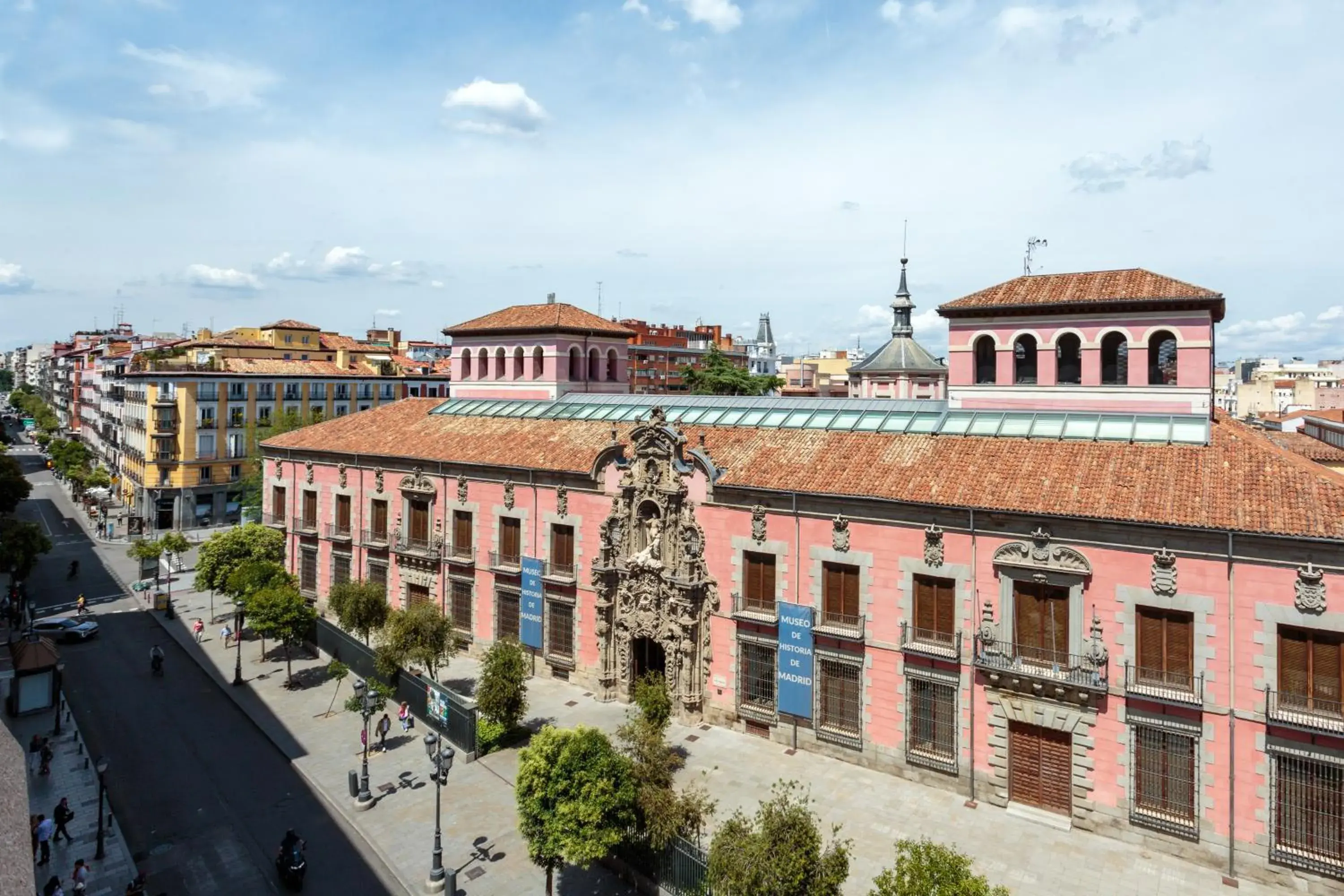Property building in Tribu Malasaña Property building in Tribu Malasaña