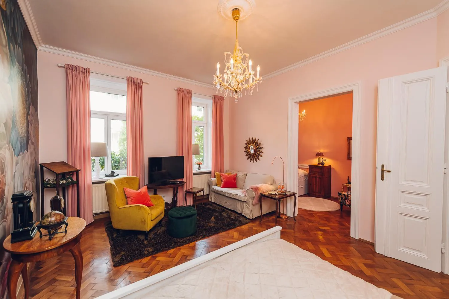 Living room, Bed in Leuhusen Boutique Apartments Vienna, Wien
