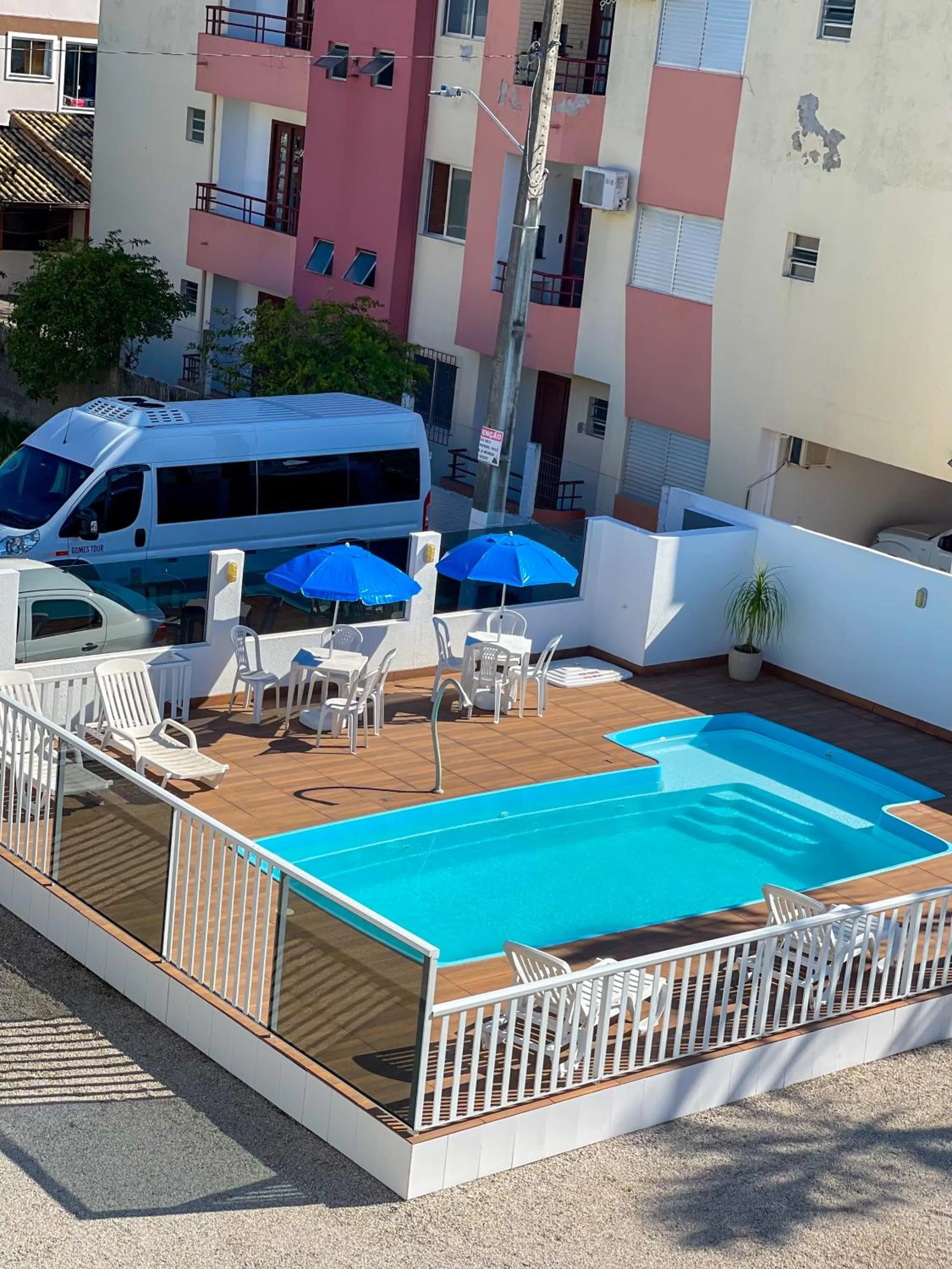 Pool view in Pousada Gomes