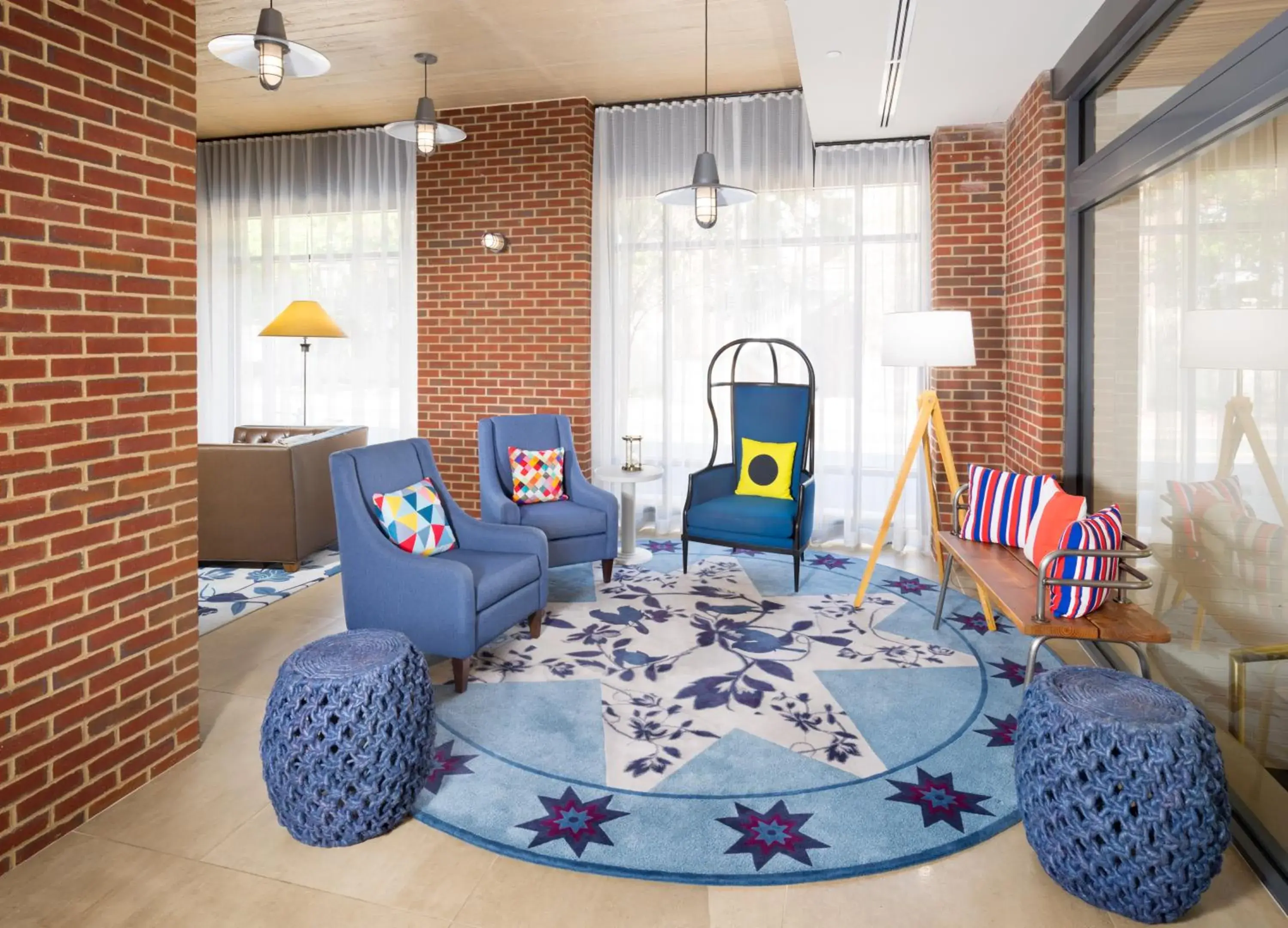 Property building in Hotel Indigo Old Town Alexandria by IHG Property building in Hotel Indigo Old Town Alexandria by IHG