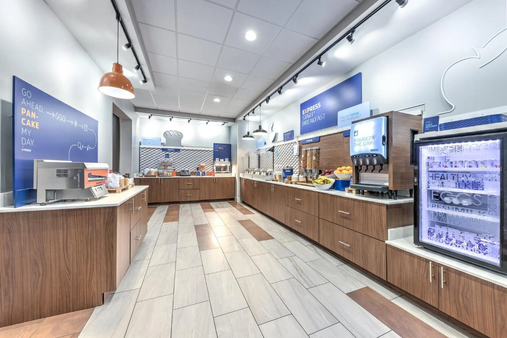 Breakfast in Holiday Inn Express & Suites Moore by IHG