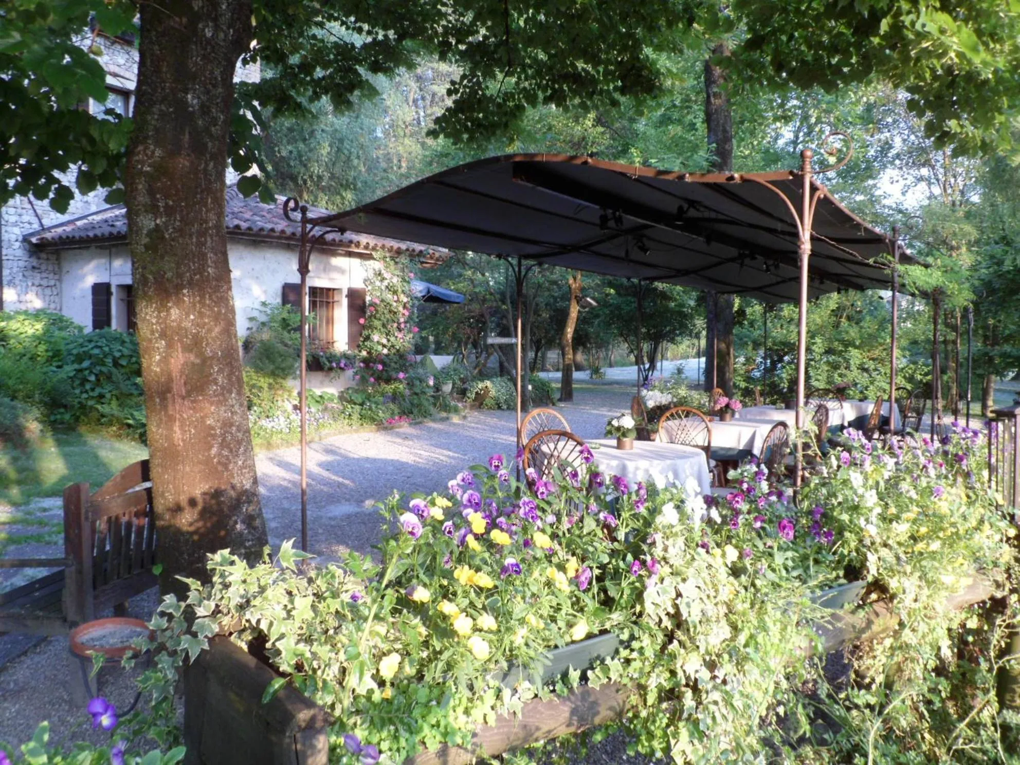 Garden in Hotel L'Ultimo Mulino