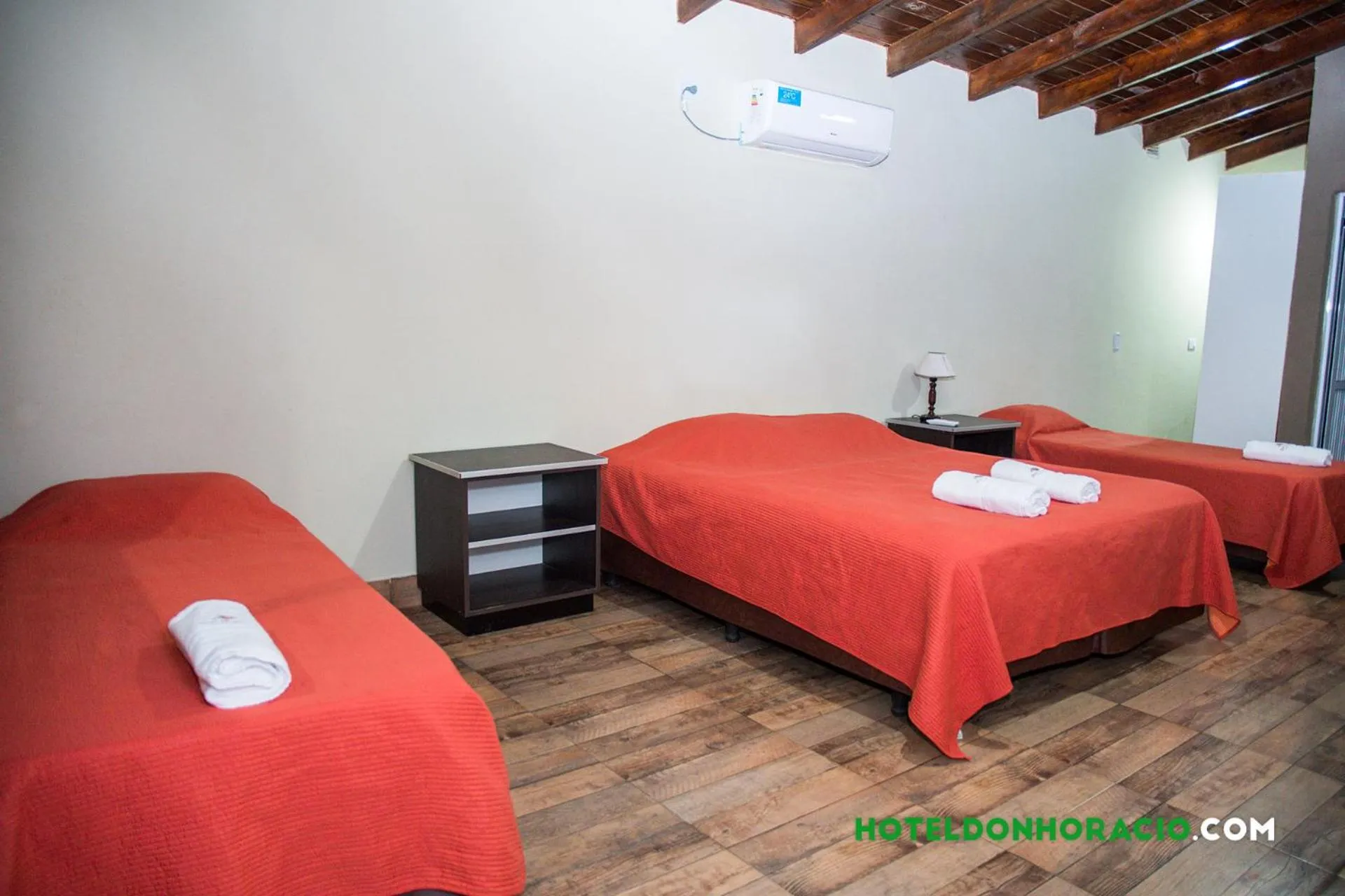 Photo of the whole room, Bed in Hotel Don Horacio