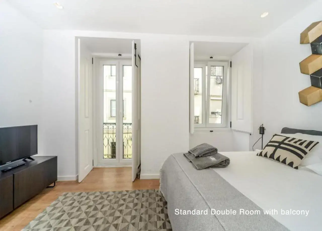 Standard Double Room with Balcony in Bairro House Lisbon Charming Suites Standard Double Room with Balcony in Bairro House Lisbon Charming Suites