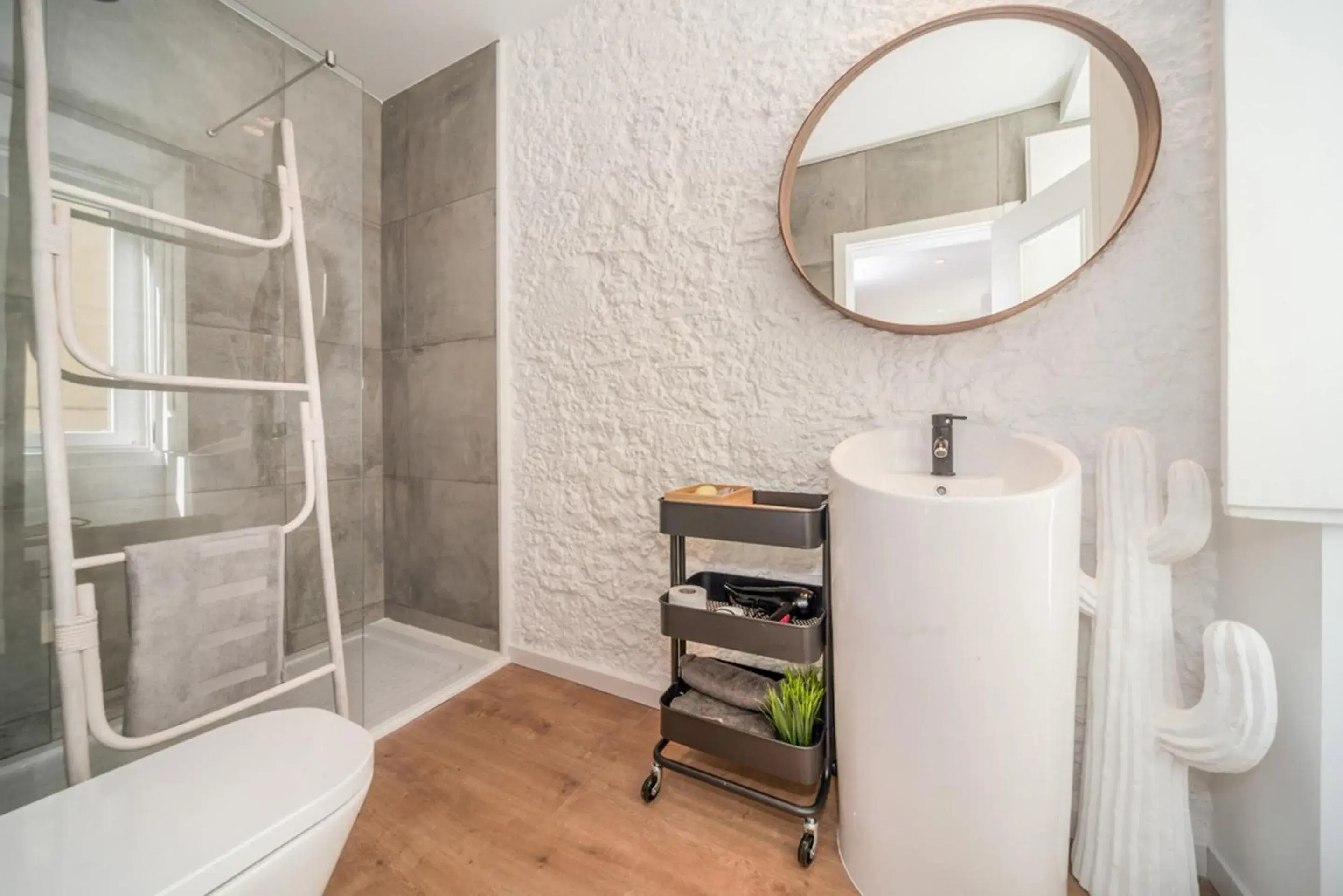Superior Double Room with Balcony in Bairro House Lisbon Charming Suites Superior Double Room with Balcony in Bairro House Lisbon Charming Suites